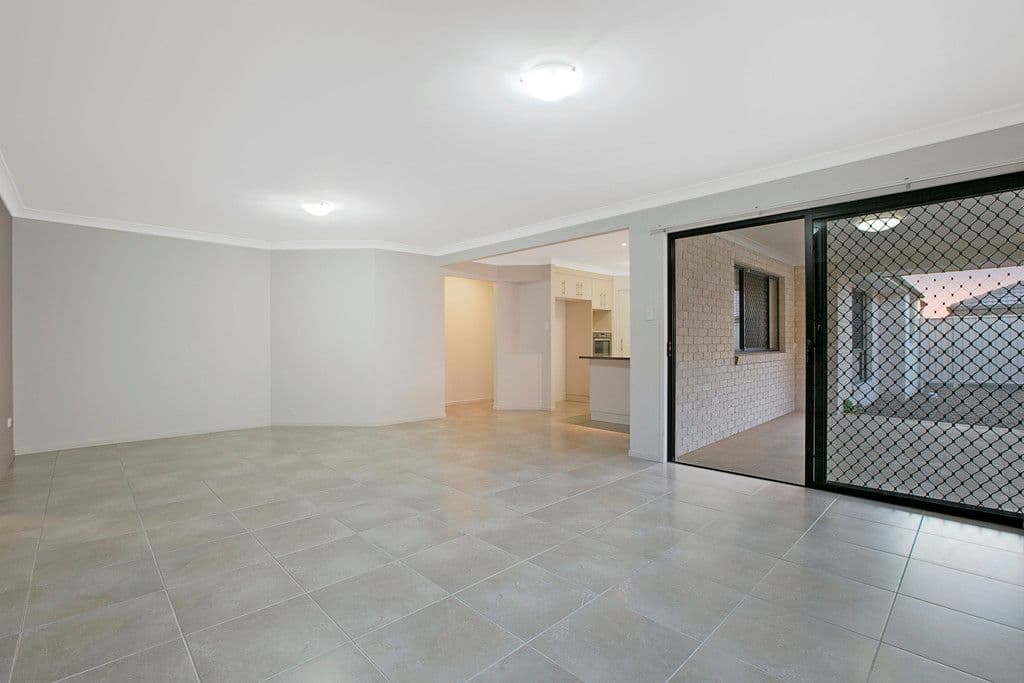 8 Sasha Street, Wynnum West QLD 4178, Wynnum West - Thumbnail 6
