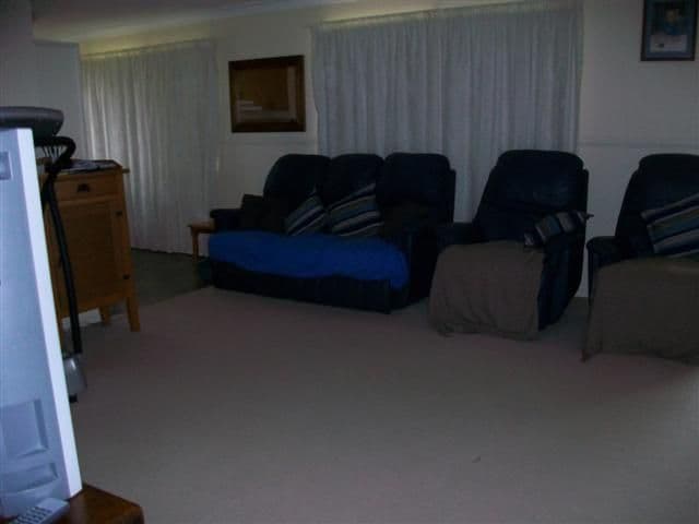 11 Powell Street, Roma QLD 4455, Roma - Thumbnail 7