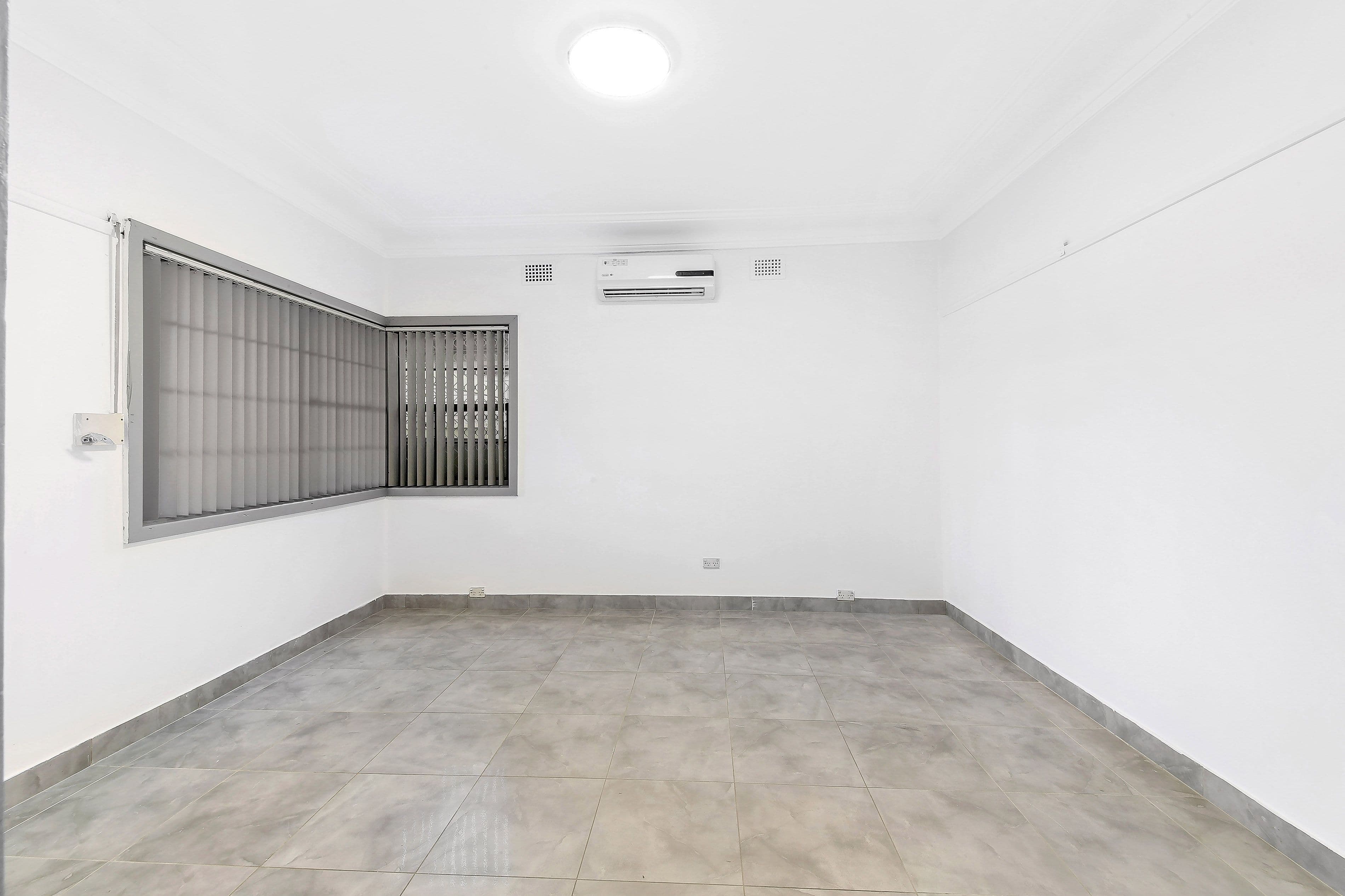 279 Roberts Road, Greenacre NSW 2190, Greenacre - Thumbnail 6