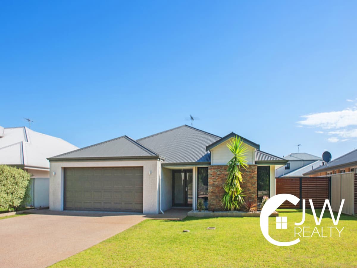 17 Masthead Loop, GEOGRAPHE WA 6280, Geographe - Image 1