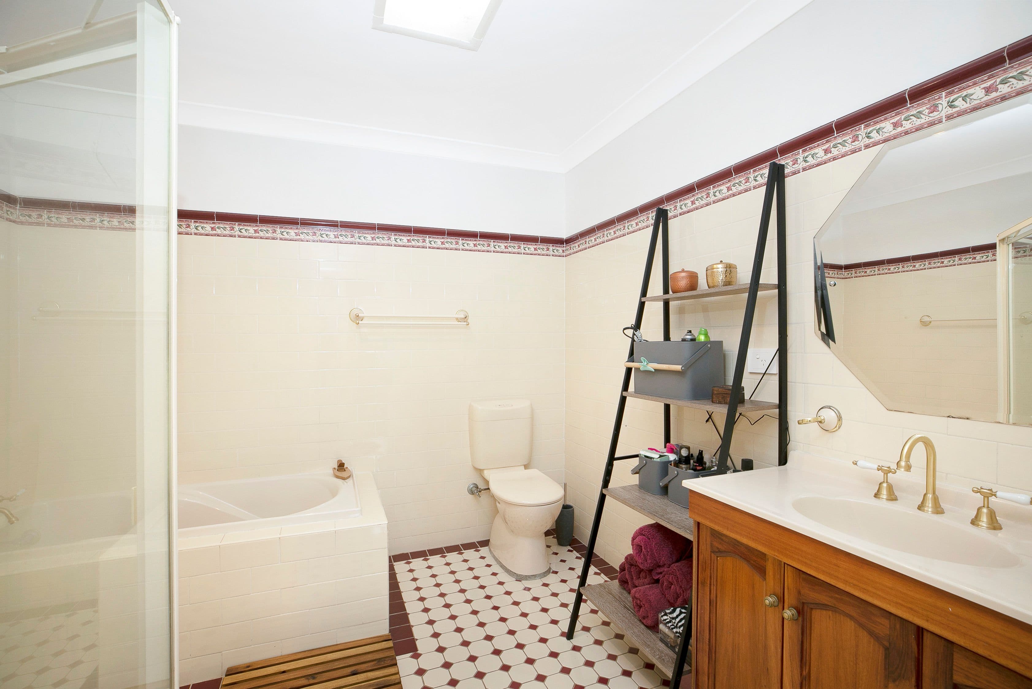 4 Bertha Street, Hill Top NSW 2575, Hill Top - Thumbnail 6