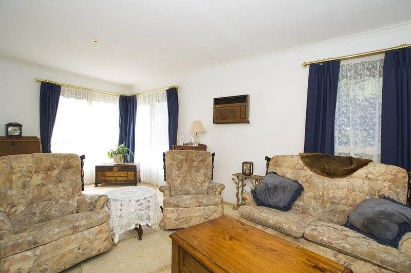1 Cumberland Avenue, BAYSWATER VIC 3153, Bayswater - Thumbnail 4
