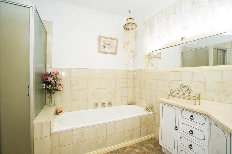 1 Cumberland Avenue, BAYSWATER VIC 3153, Bayswater - Thumbnail 8