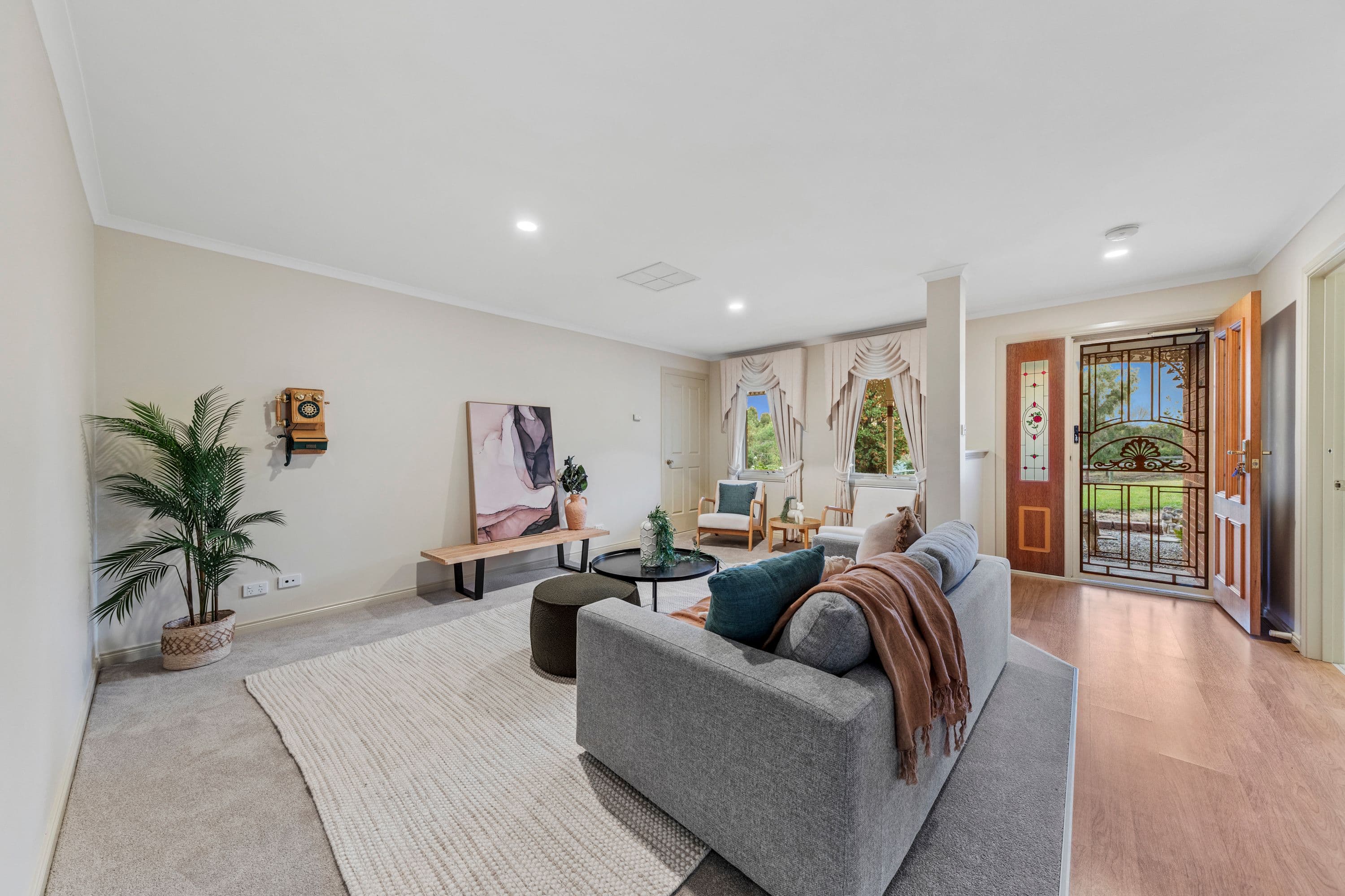 60 Bellbird Close, Pakenham VIC 3810, Pakenham - Thumbnail 7