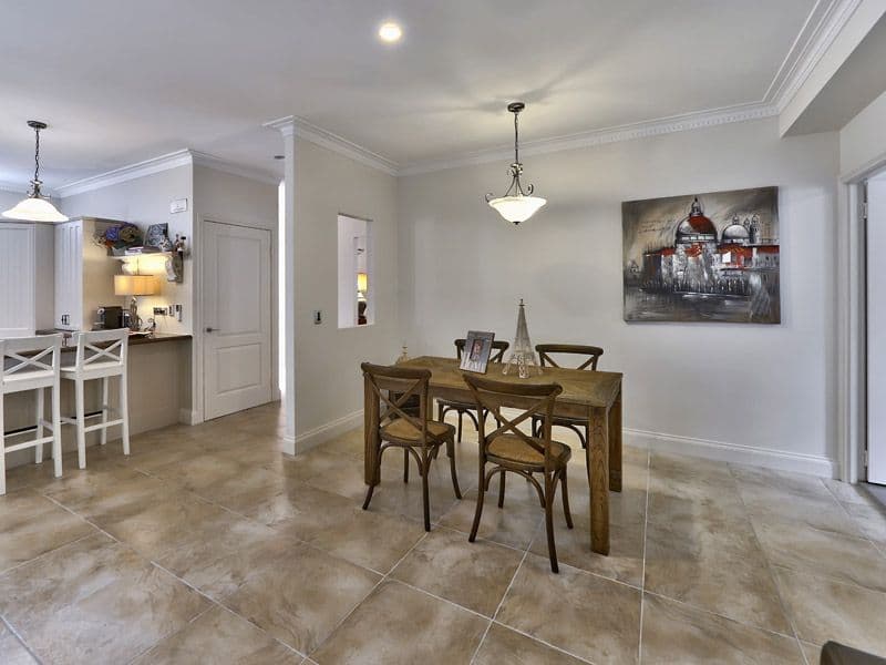 93  Rosebery Terrace, CHELMER QLD 4068, Chelmer - Thumbnail 8