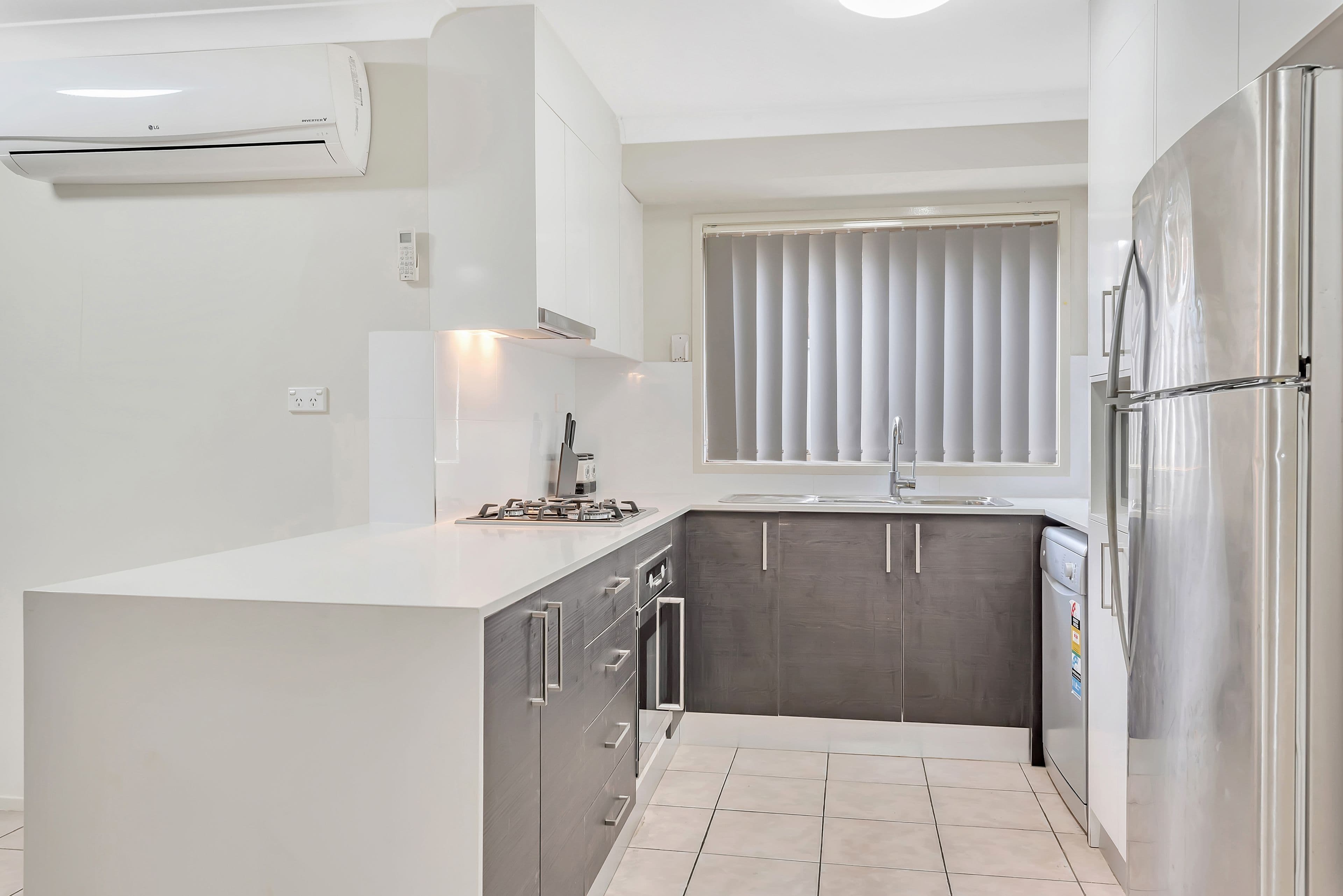 2 Petrel Place, Hinchinbrook NSW 2168, Hinchinbrook - Thumbnail 4