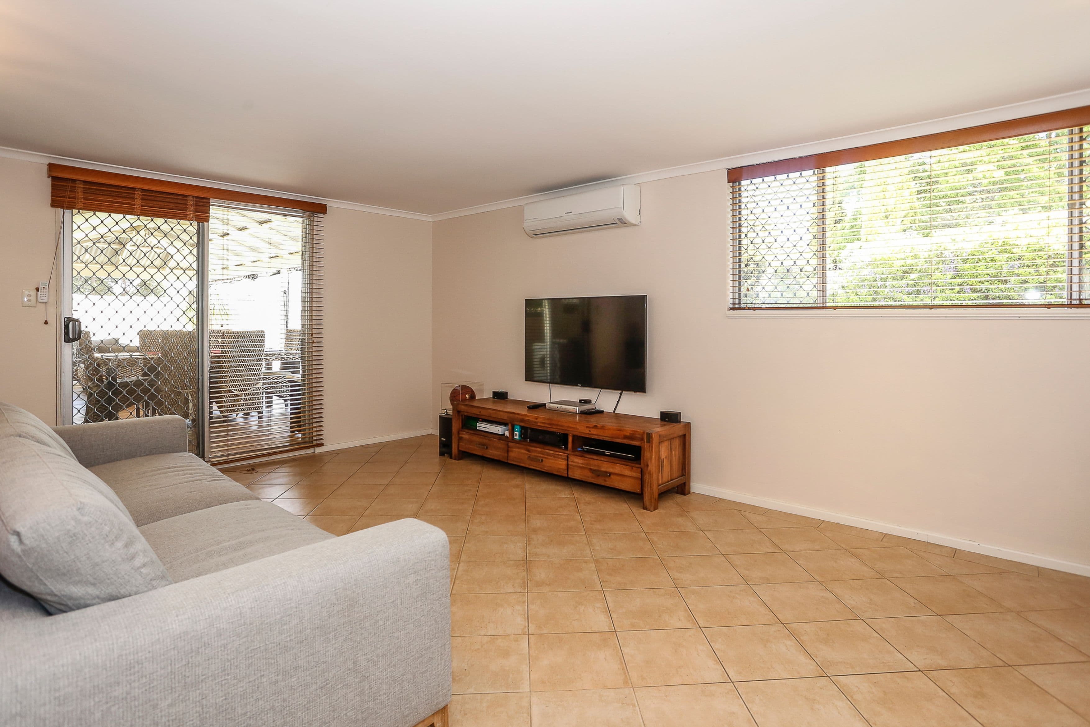 33 Felstead Crescent, Hamersley WA 6022, Hamersley - Thumbnail 7