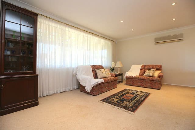 96 Amaroo Avenue, Georges Hall NSW 2198, Georges Hall - Thumbnail 2