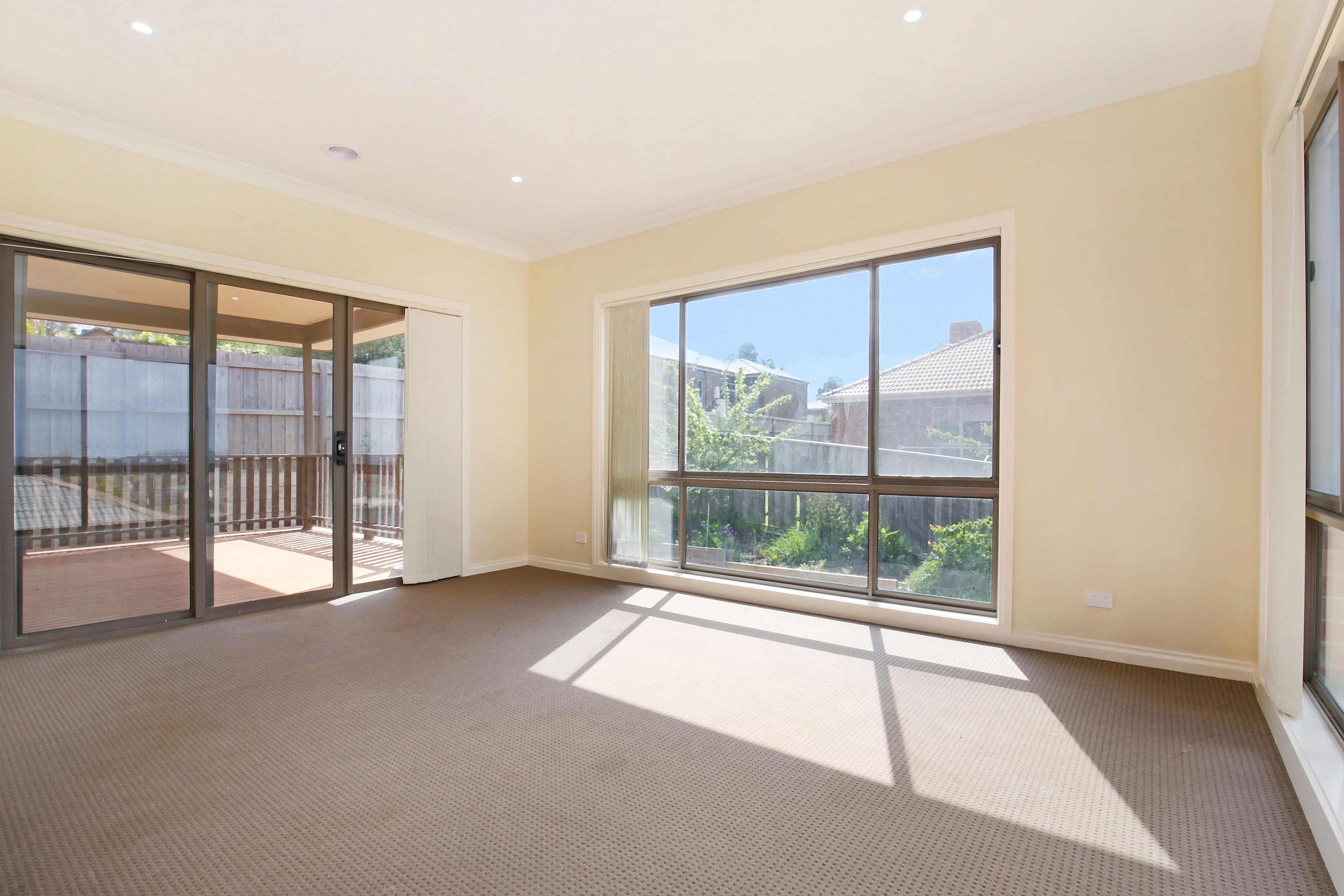 14 Windsor Rise, Sunbury VIC 3429, Sunbury - Thumbnail 5