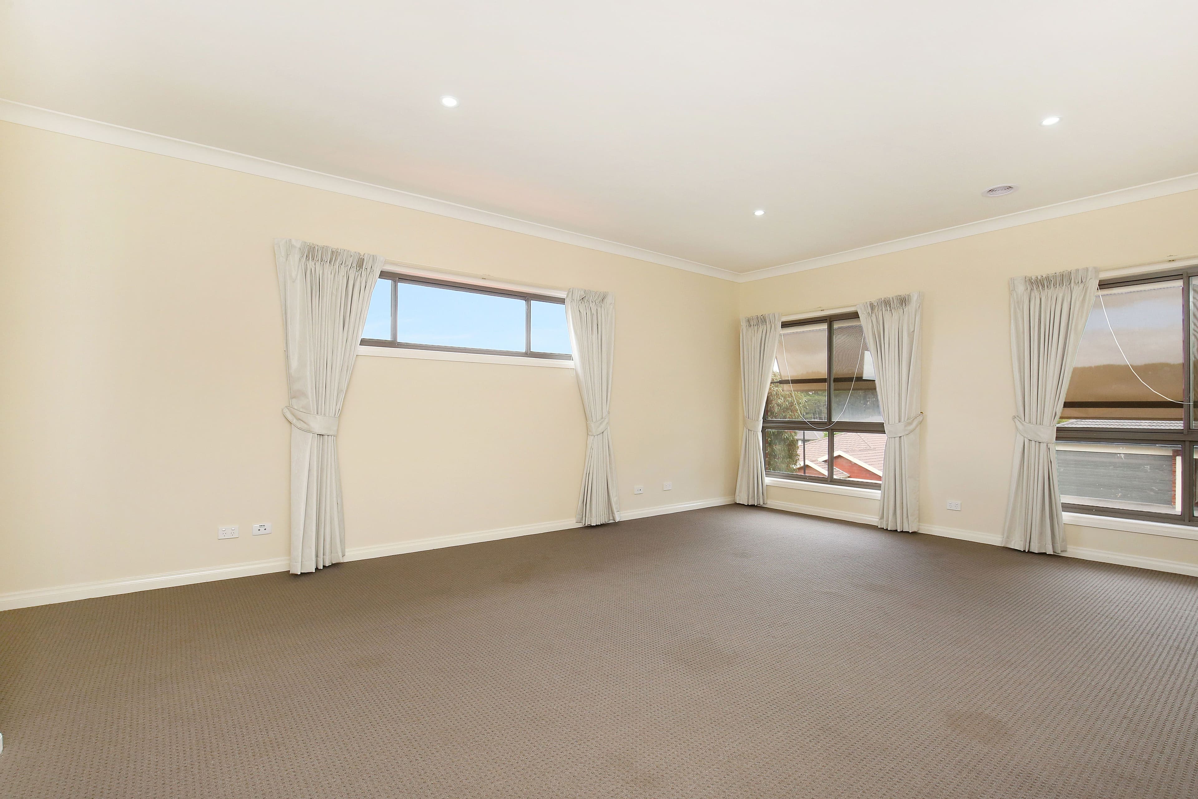 14 Windsor Rise, Sunbury VIC 3429, Sunbury - Thumbnail 7
