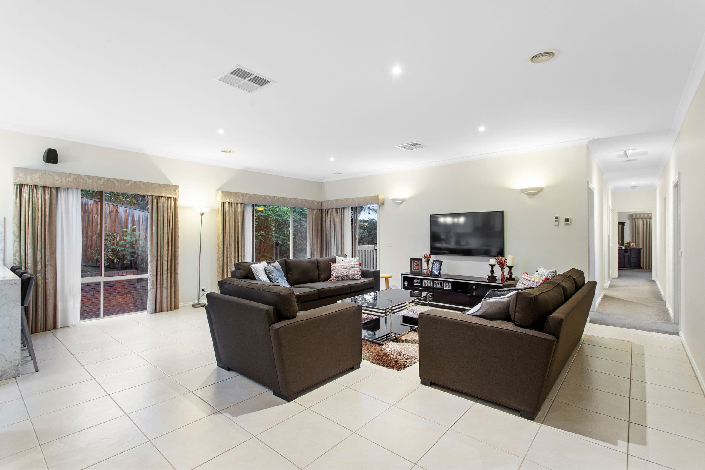49 Dandallo Drive, Eltham VIC 3095, Eltham - Thumbnail 6