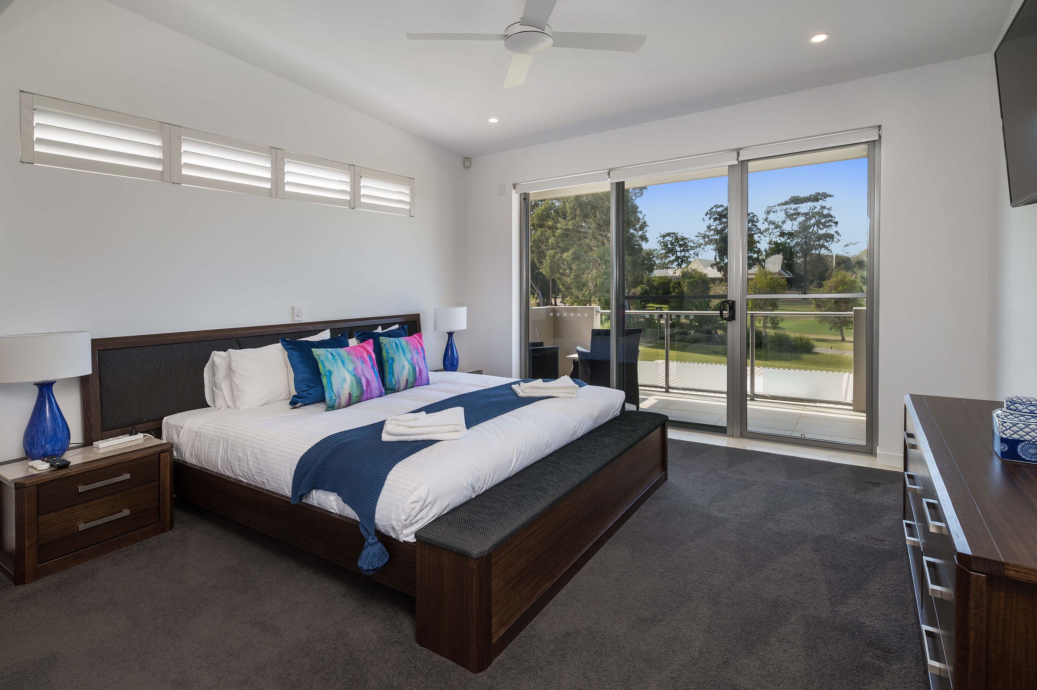 5218 Marine Drive West, Sanctuary Cove QLD 4212, Sanctuary Cove - Thumbnail 7