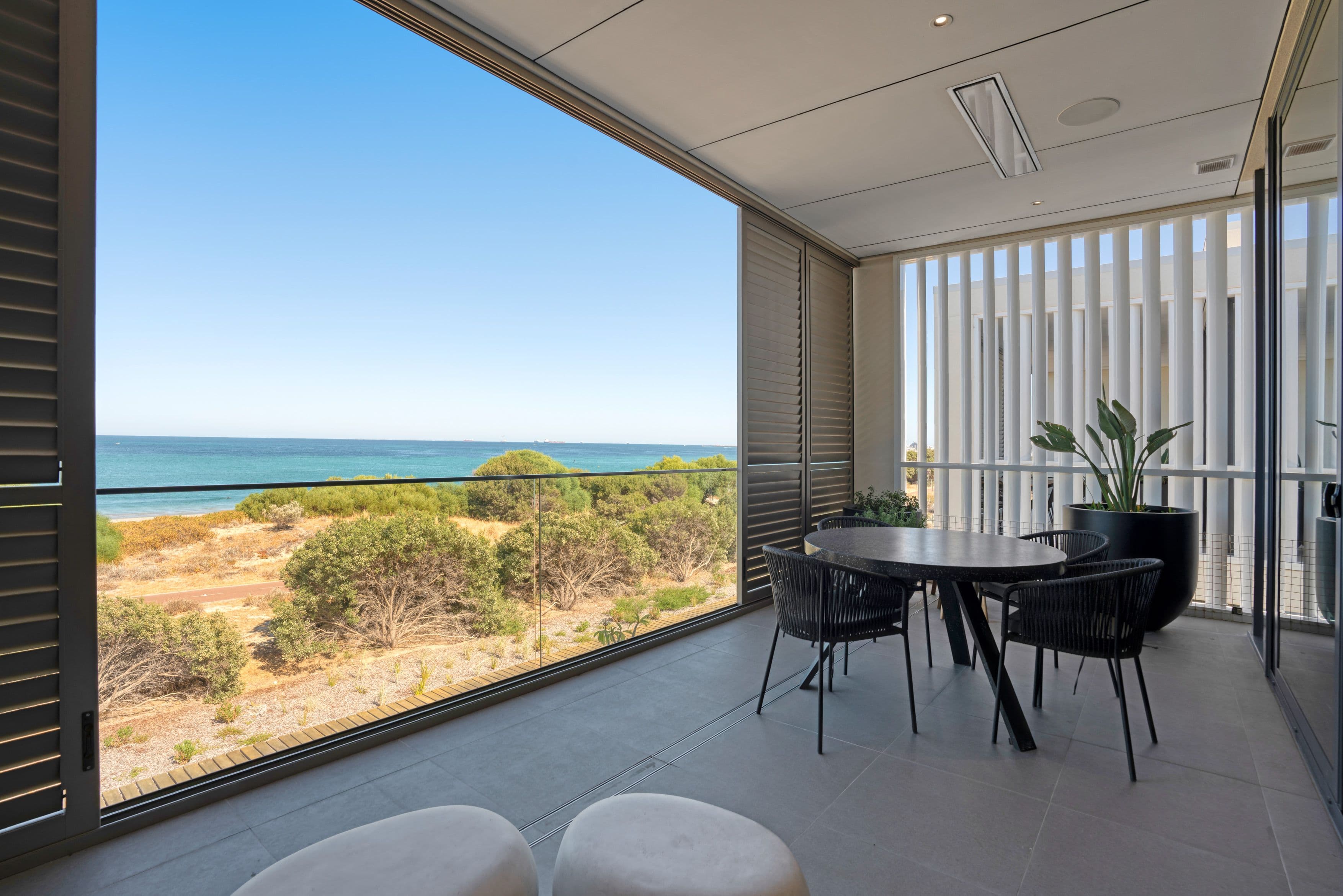 67 Ocean Drive, North Coogee WA 6163, North Coogee - Thumbnail 3
