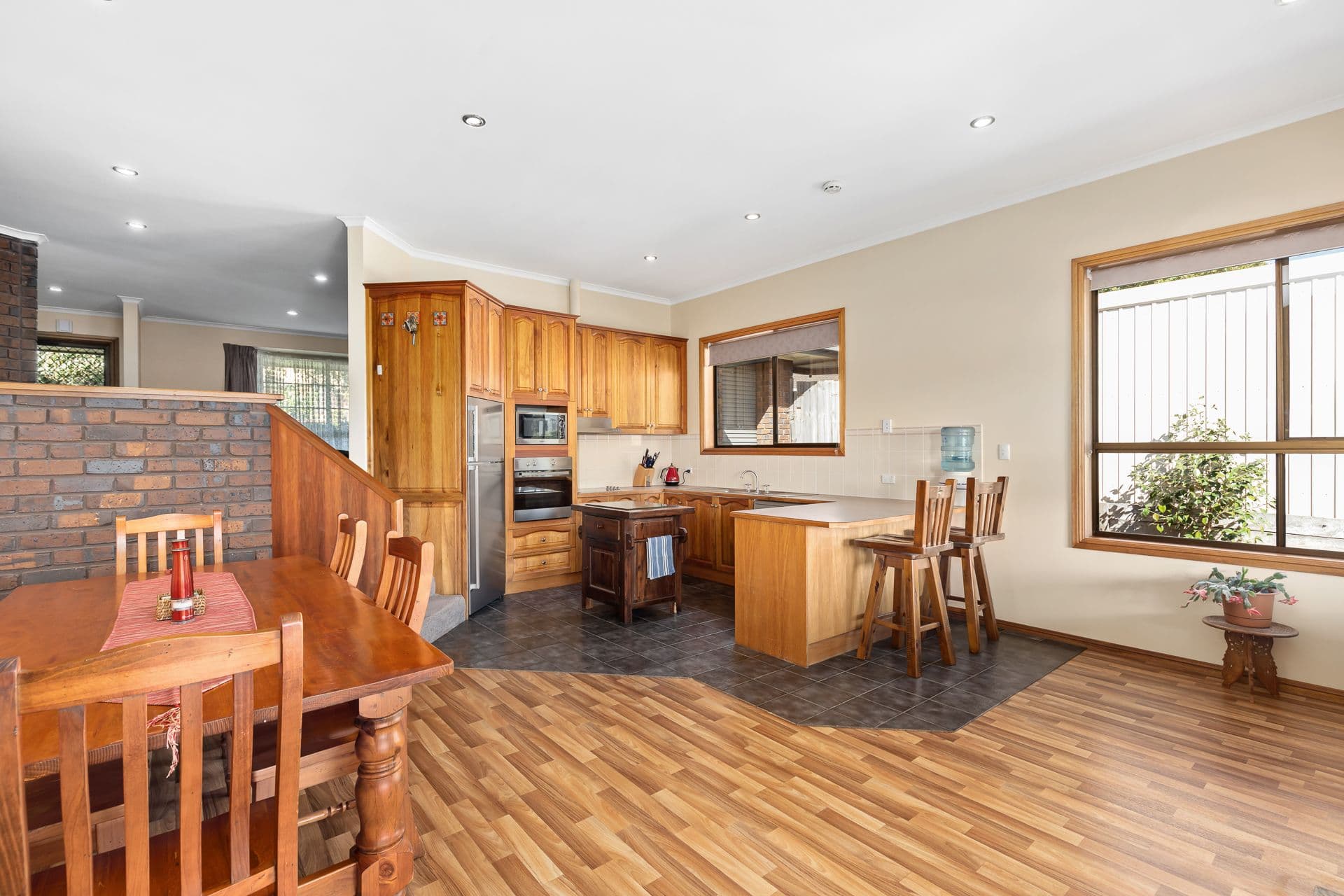 14 Shaughnessy Court, Mount Gambier SA 5290, Mount Gambier - Thumbnail 2