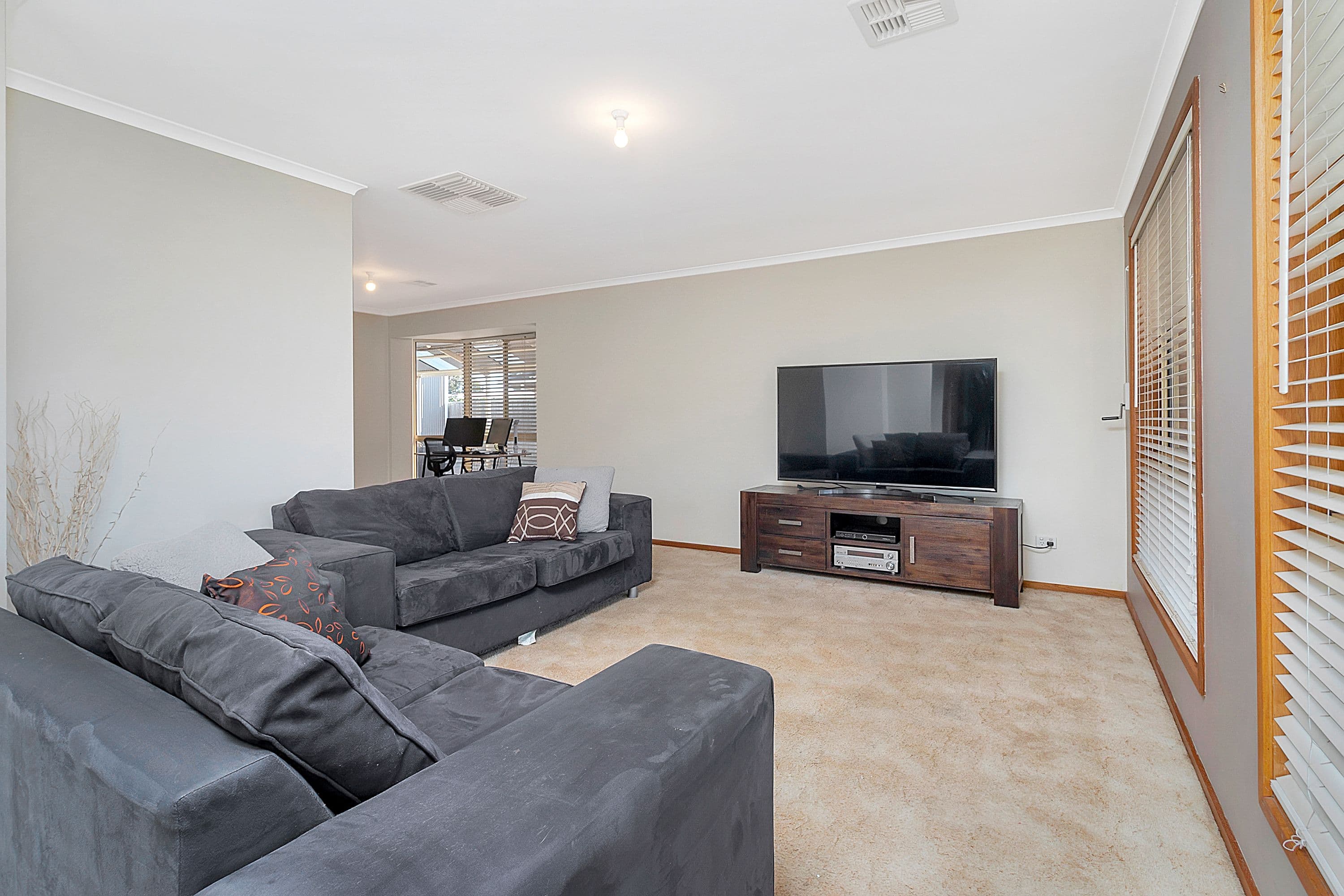 20 Lovelock Road, Parafield Gardens SA 5107, Parafield Gardens - Thumbnail 4