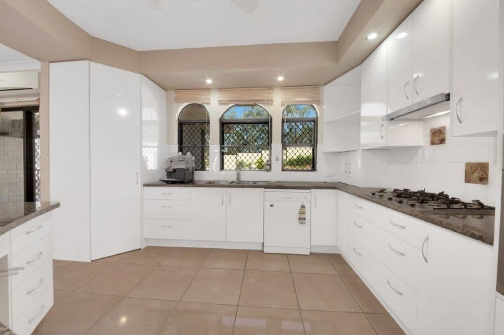 51 Liriope Drive, Kirkwood QLD 4680, Kirkwood - Thumbnail 6