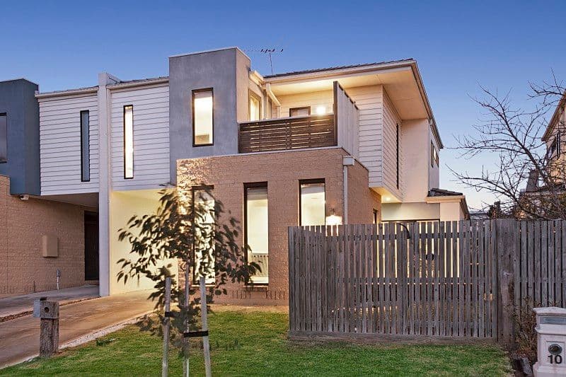 8 Hutchins Close, Mordialloc VIC 3195, Mordialloc - Image 1