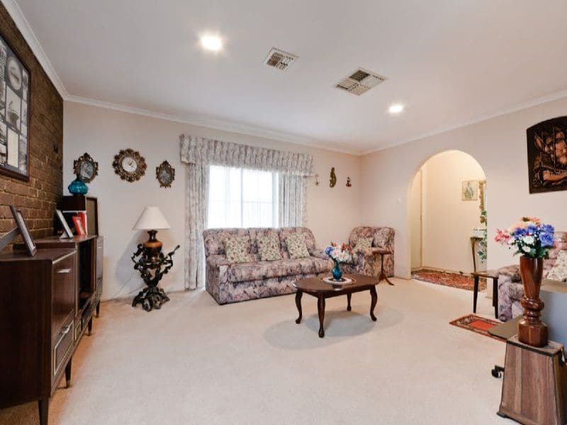 8 Radstock Place, CRAIGIEBURN VIC 3064, Craigieburn - Thumbnail 3