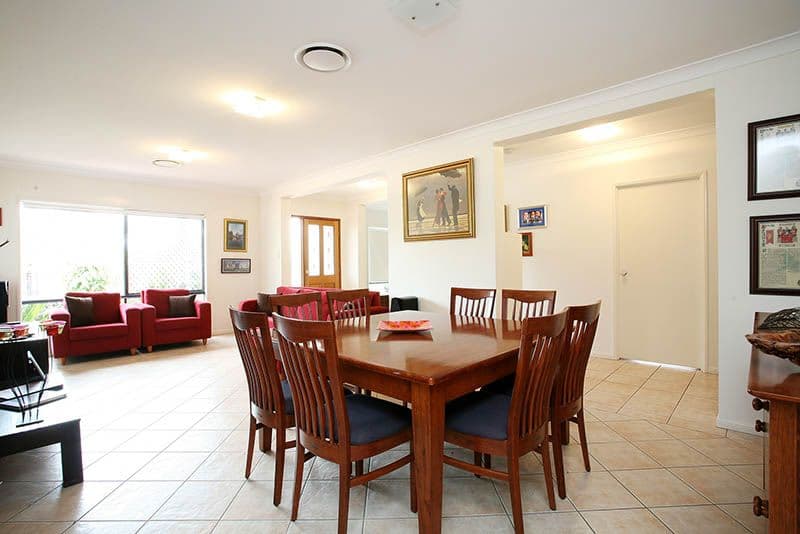 20 St Andrews Avenue, FOREST LAKE QLD 4078, Forest Lake - Thumbnail 4