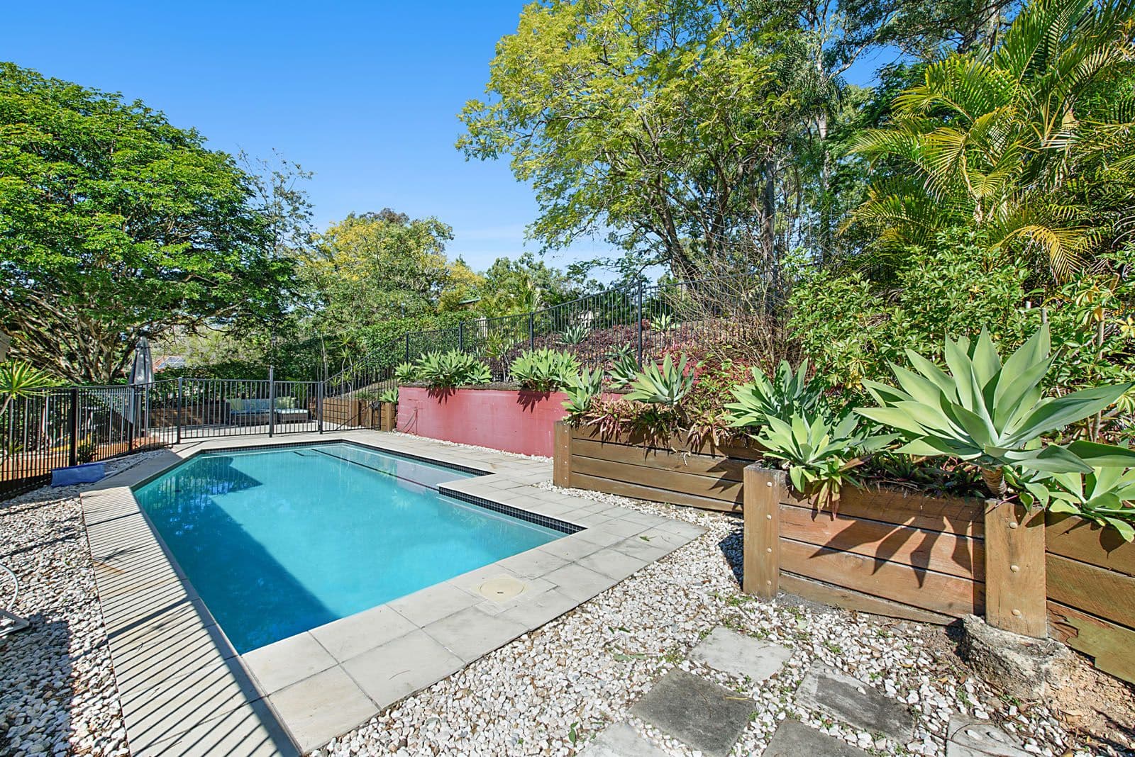 10 Ashburton Street, Chapel Hill QLD 4069, Chapel Hill - Thumbnail 3