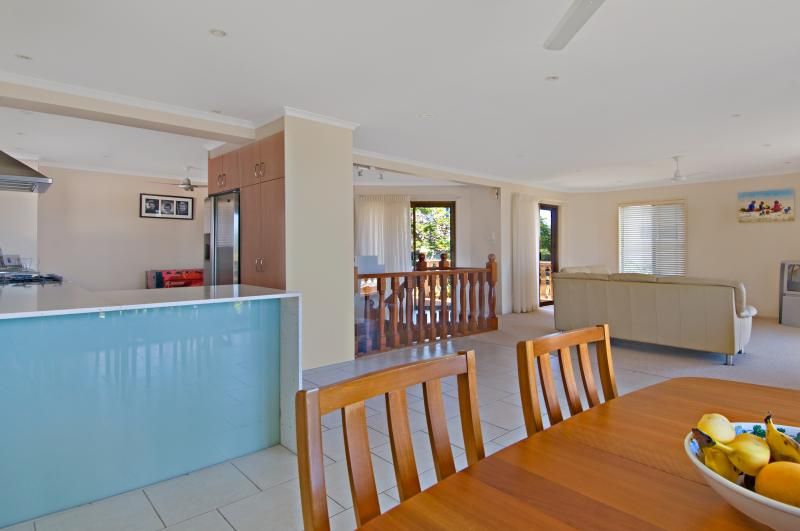 24 Kawana Street, ALEXANDRA HEADLAND QLD 4572, Alexandra Headland - Thumbnail 3