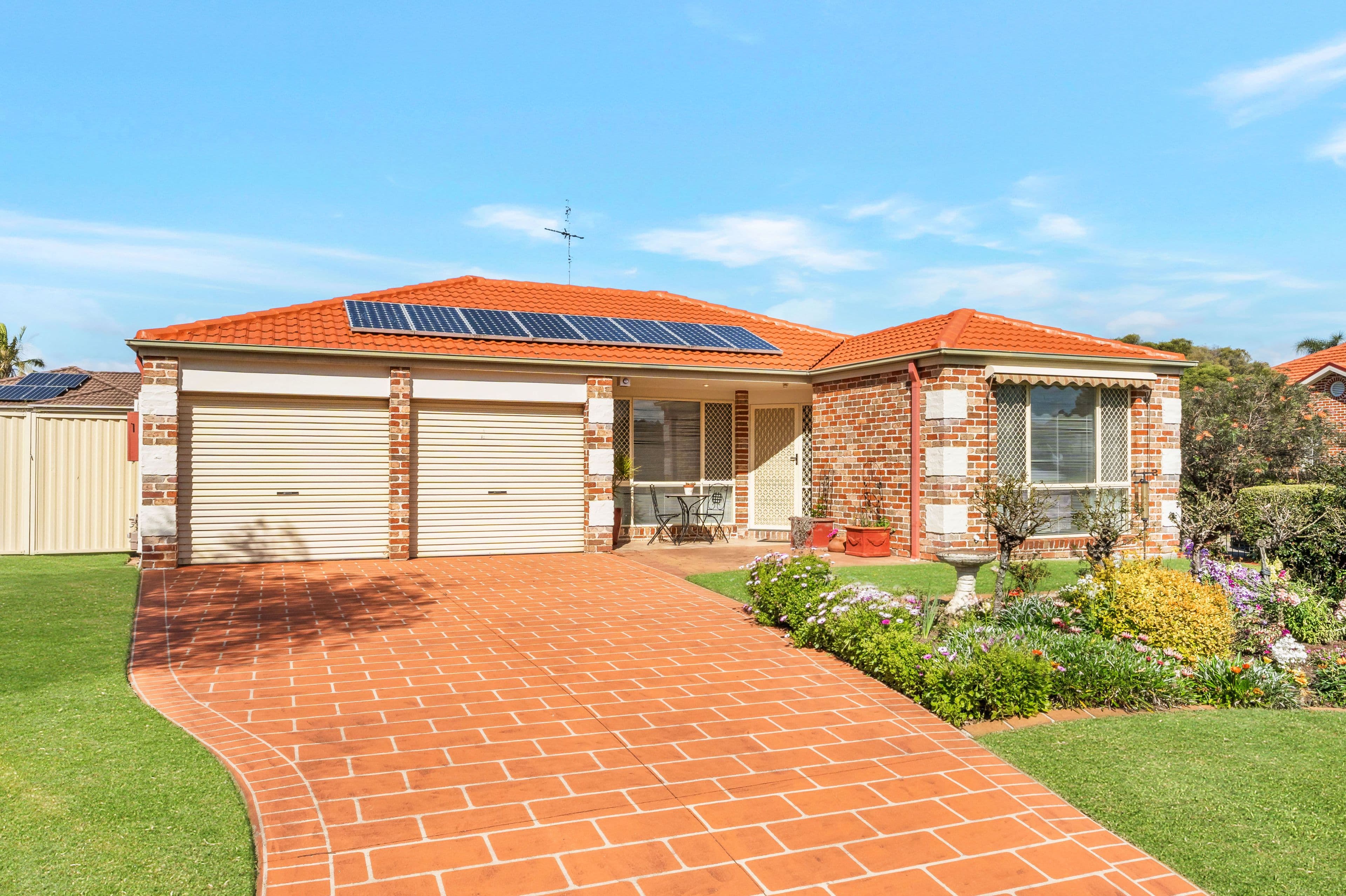 38 Greenway Drive, West Hoxton NSW 2171, West Hoxton - Thumbnail 2