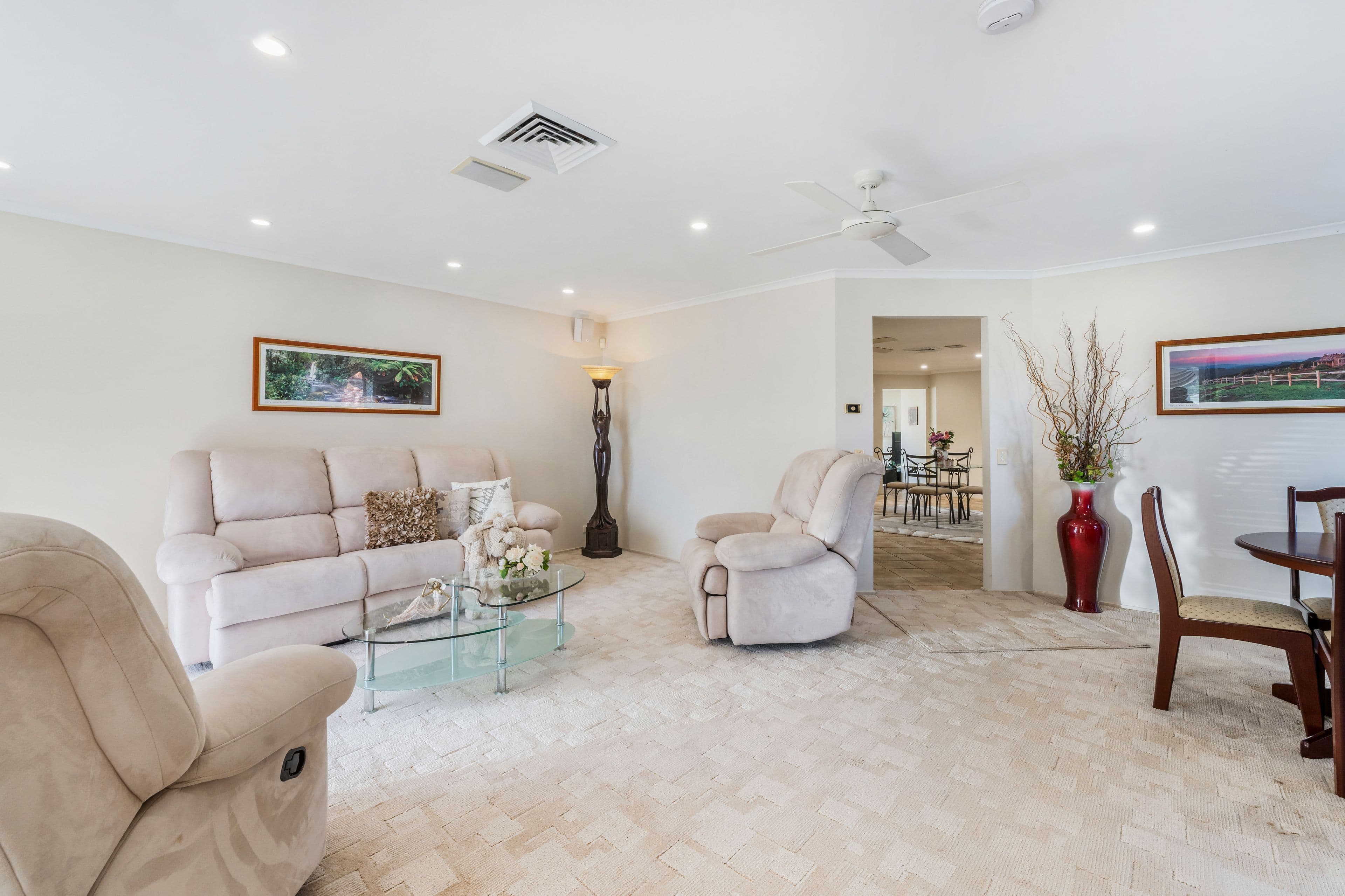 38 Greenway Drive, West Hoxton NSW 2171, West Hoxton - Thumbnail 3