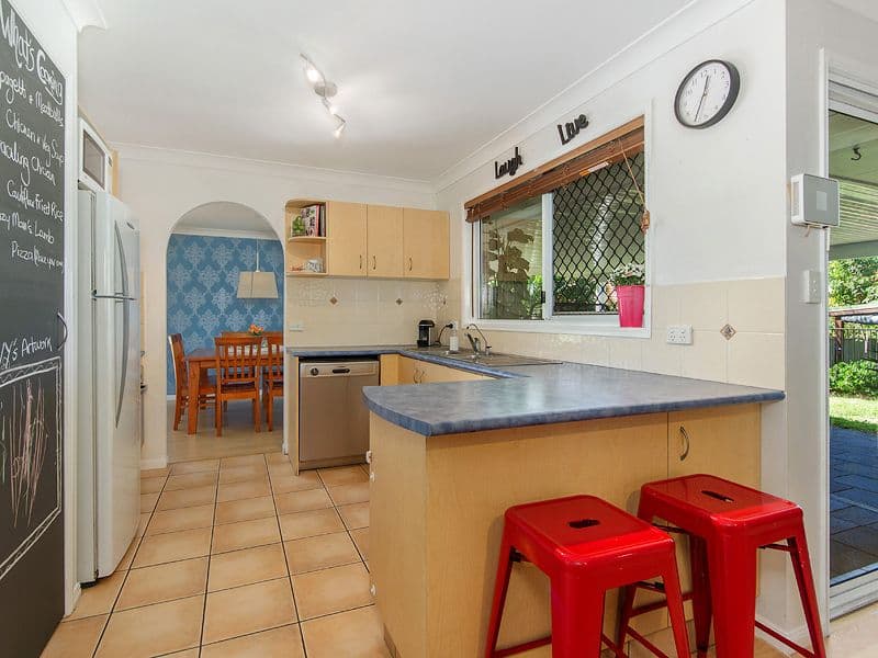 37 Merridown Drive, Merrimac QLD 4226, Merrimac - Thumbnail 7
