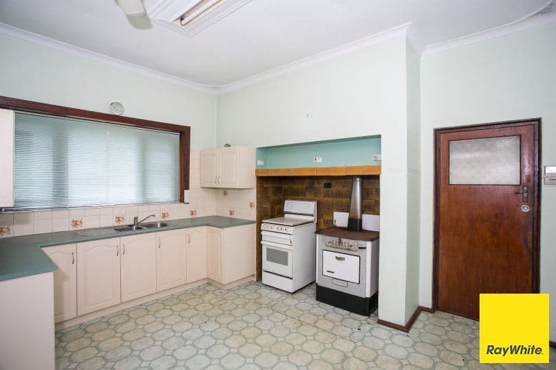 30 Traylen Road, Kalamunda WA 6076, Kalamunda - Thumbnail 7