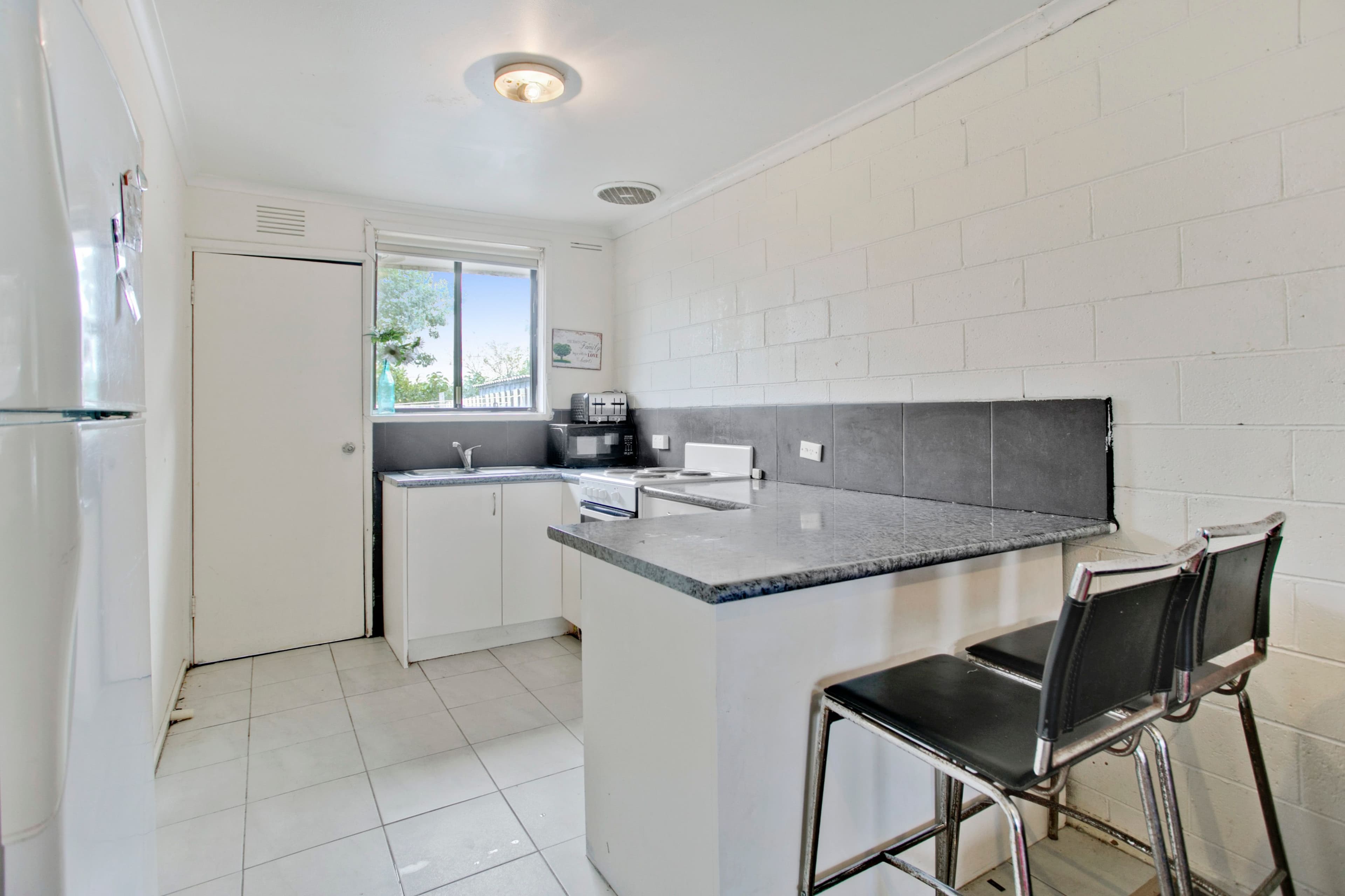 19 Bradshaw Street, Frankston VIC 3199, Frankston - Thumbnail 3