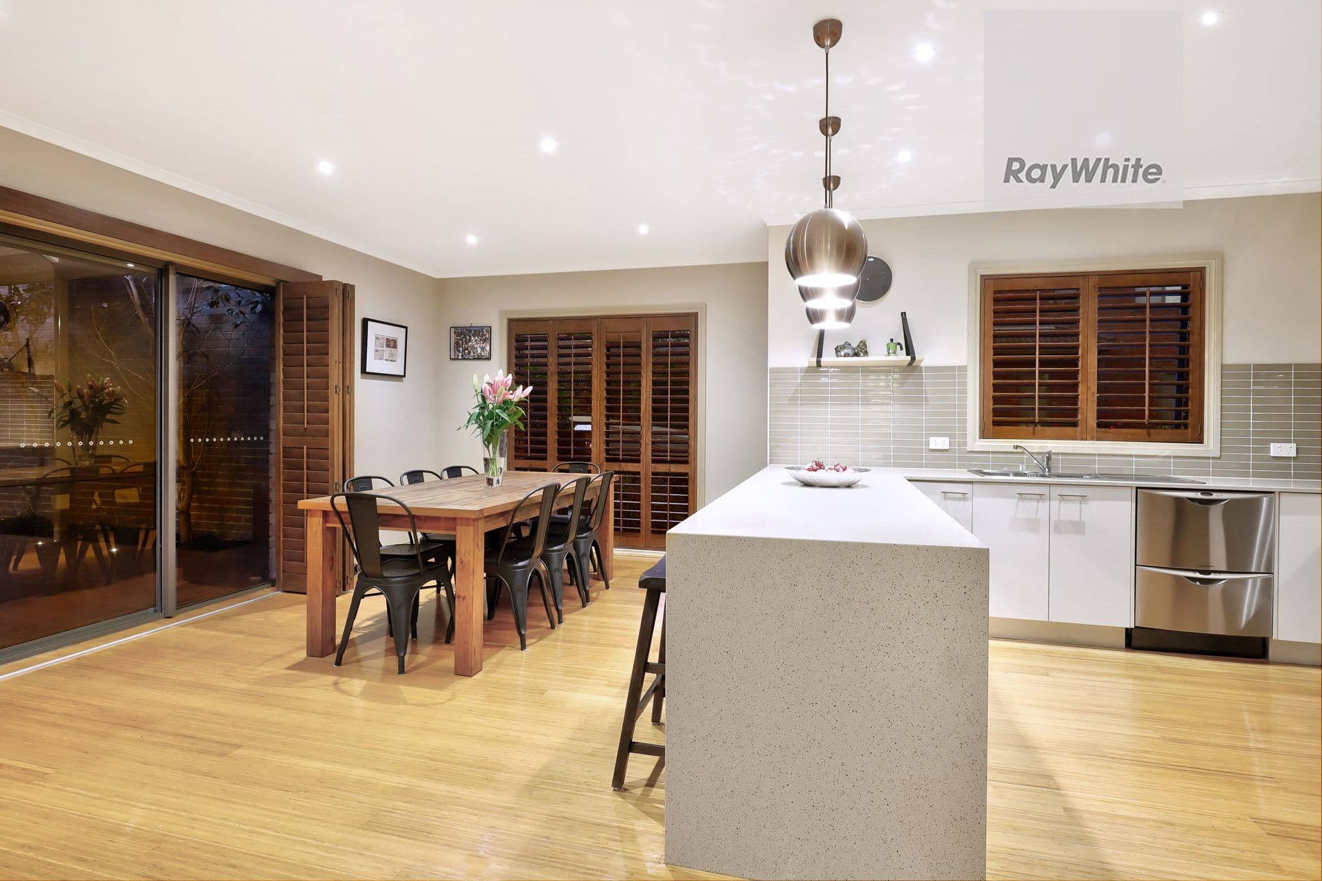 5 Ravenhill Boulevard, Roxburgh Park VIC 3064, Roxburgh Park - Thumbnail 5