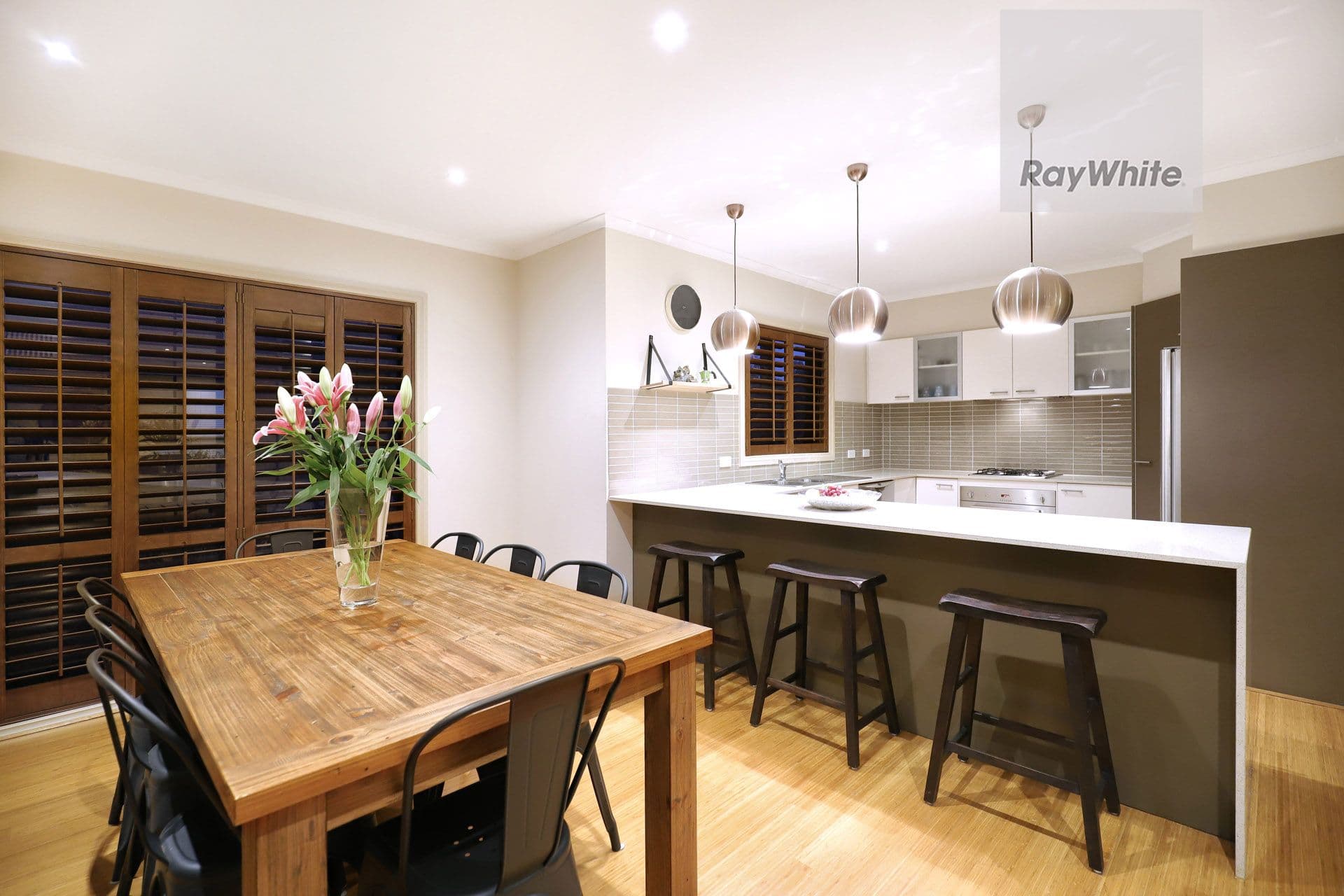 5 Ravenhill Boulevard, Roxburgh Park VIC 3064, Roxburgh Park - Thumbnail 8
