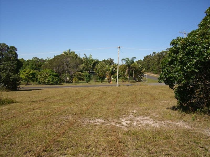 21 Ironhurst Place, Peregian Springs - Thumbnail 2