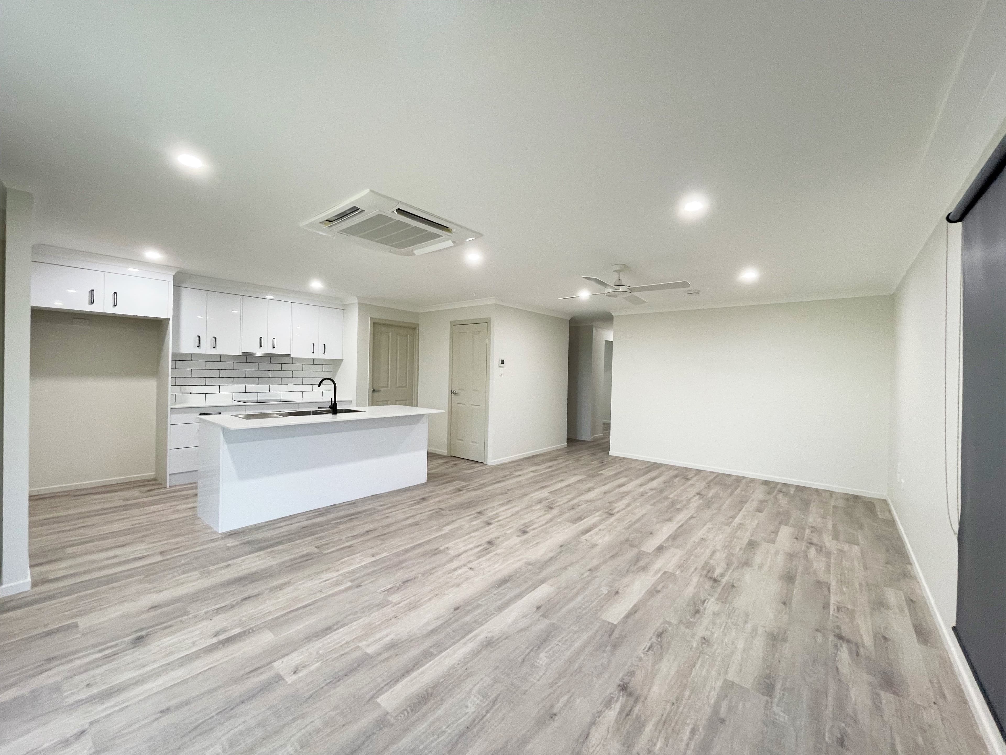 2 Mahogany Court, Barcaldine QLD 4725, Barcaldine - Thumbnail 4