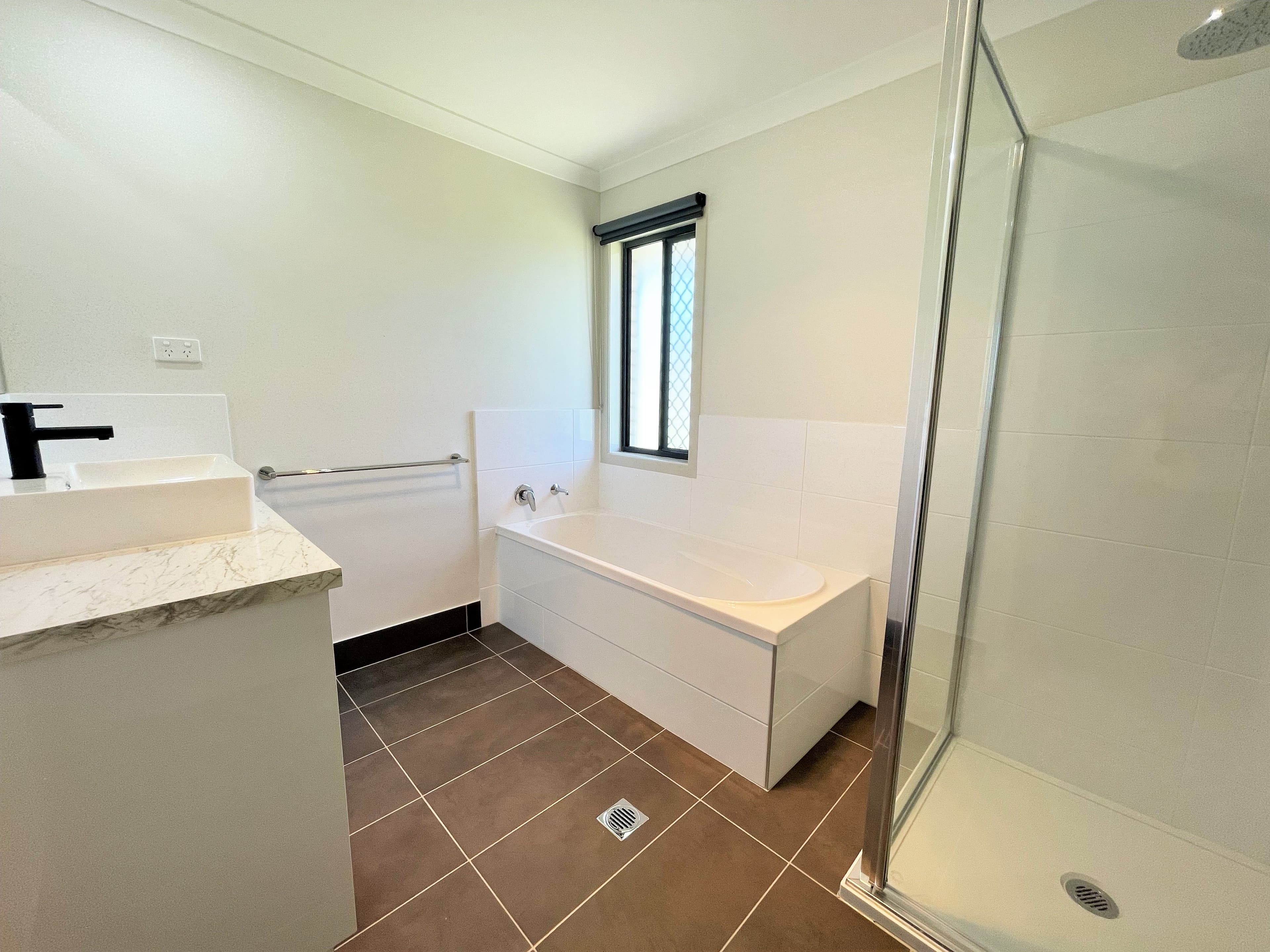 2 Mahogany Court, Barcaldine QLD 4725, Barcaldine - Thumbnail 7