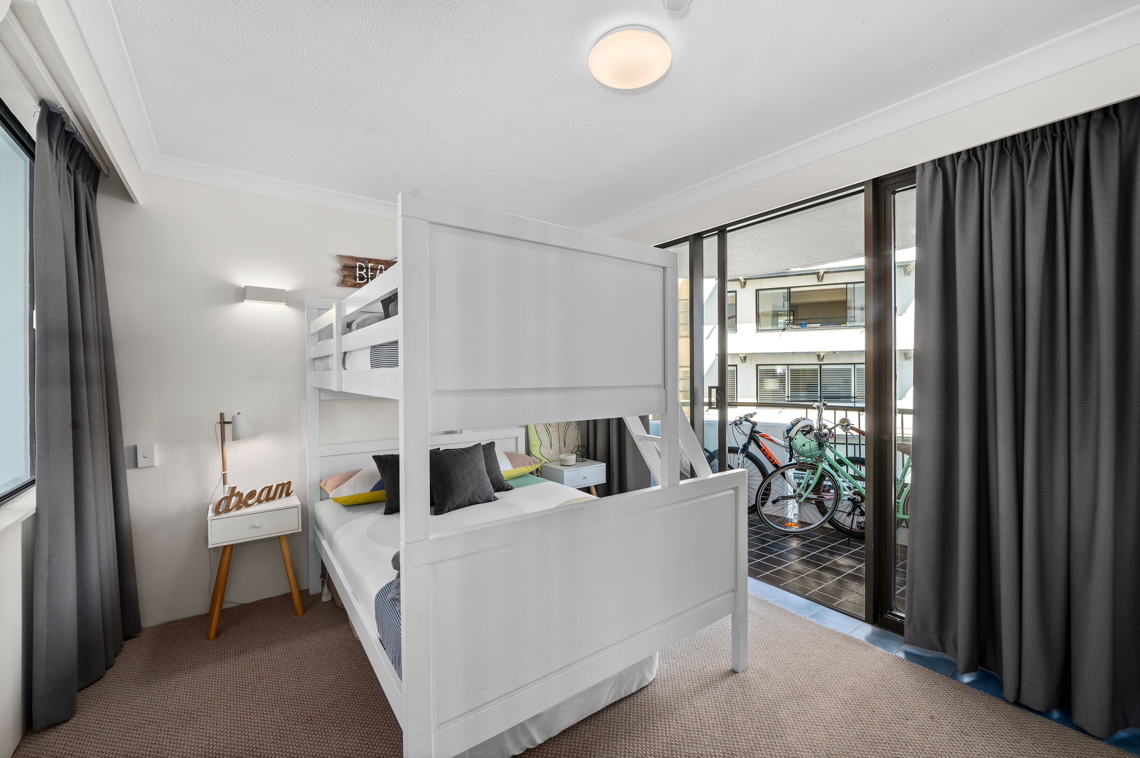 8 Albert Avenue, Broadbeach QLD 4218, Broadbeach - Thumbnail 8