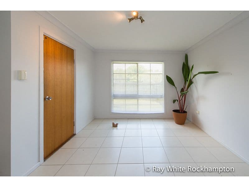 335 Farm Street, NORMAN GARDENS QLD 4701, Norman Gardens - Thumbnail 5