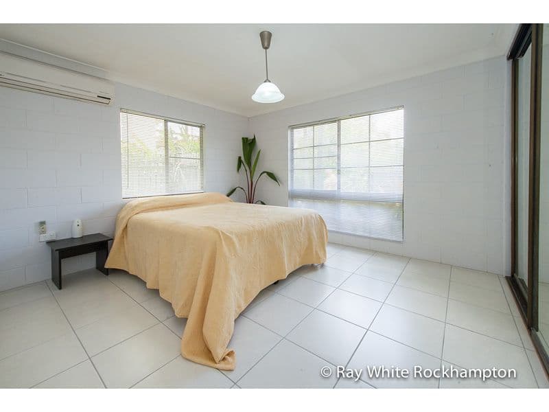 335 Farm Street, NORMAN GARDENS QLD 4701, Norman Gardens - Thumbnail 8