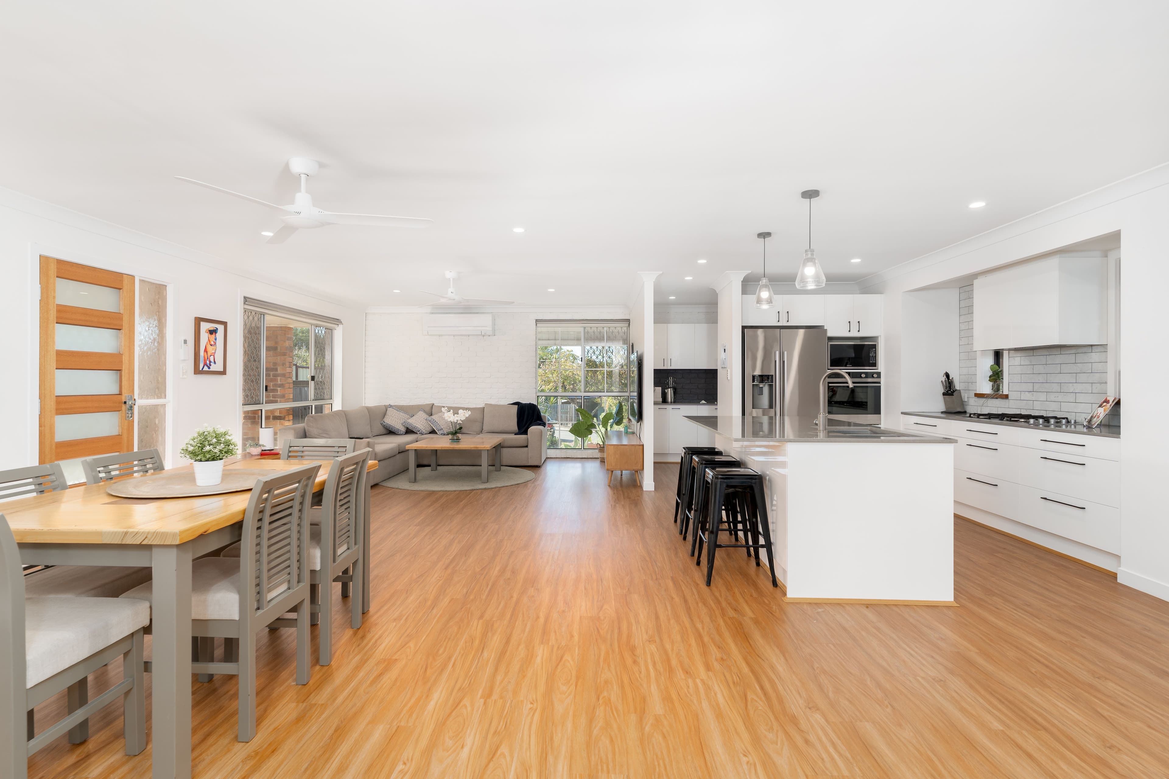 4 Frobisher Street, Springwood QLD 4127, Springwood - Image 1