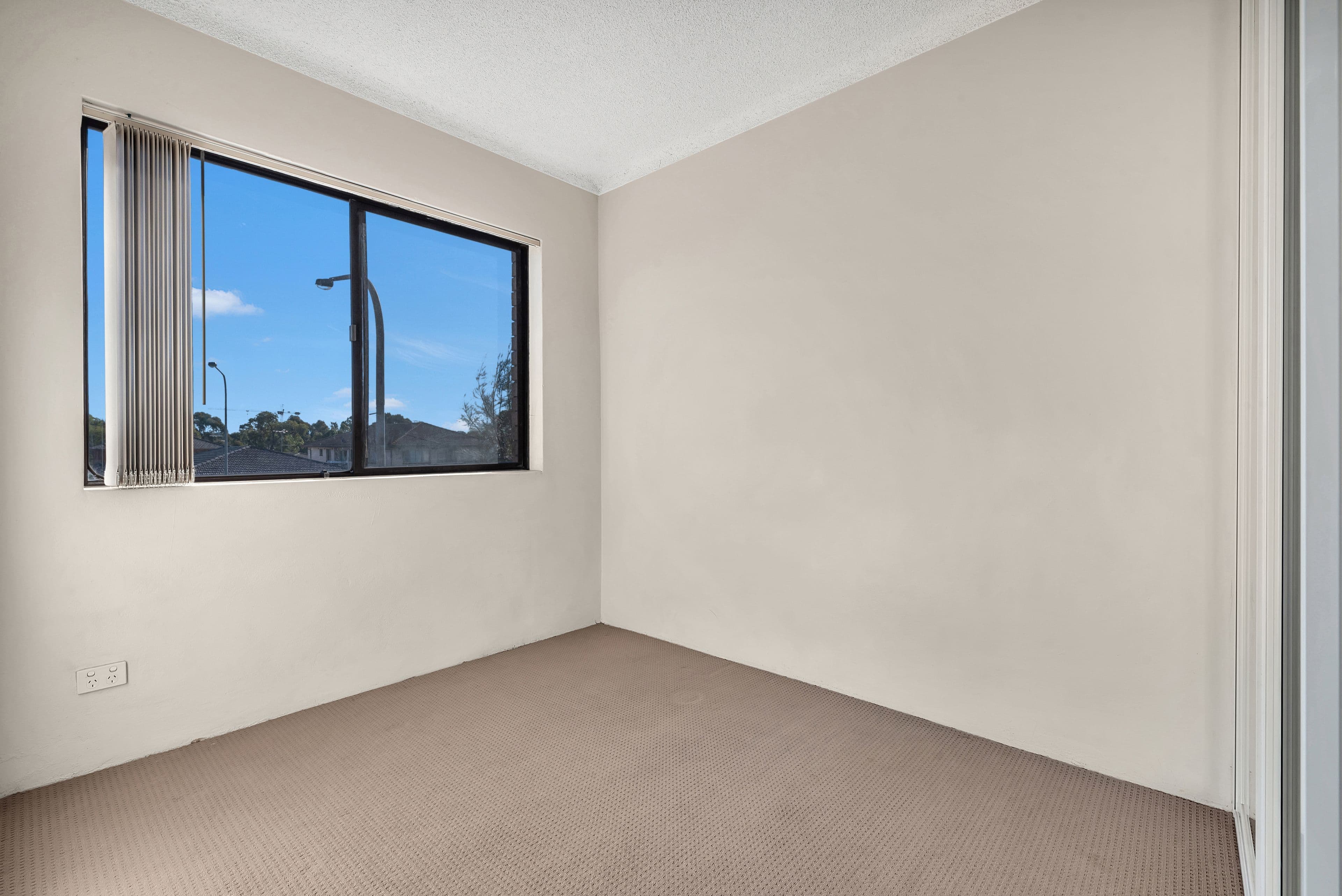 42 Copeland Street, Liverpool - Thumbnail 4