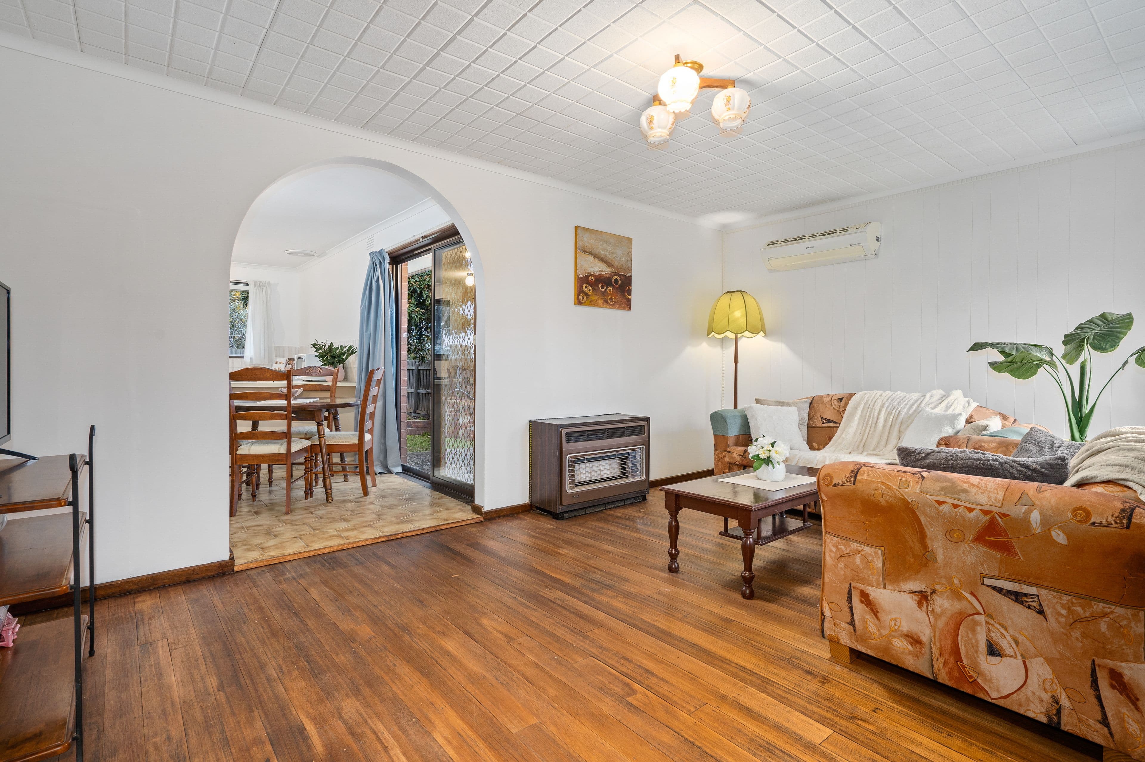 32 Holroyd Drive, Epping VIC 3076, Epping - Thumbnail 4