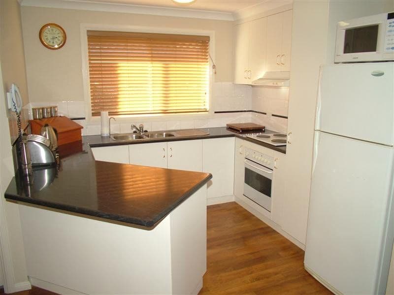 31 Websdale Drive, DUBBO NSW 2830, Dubbo - Thumbnail 4