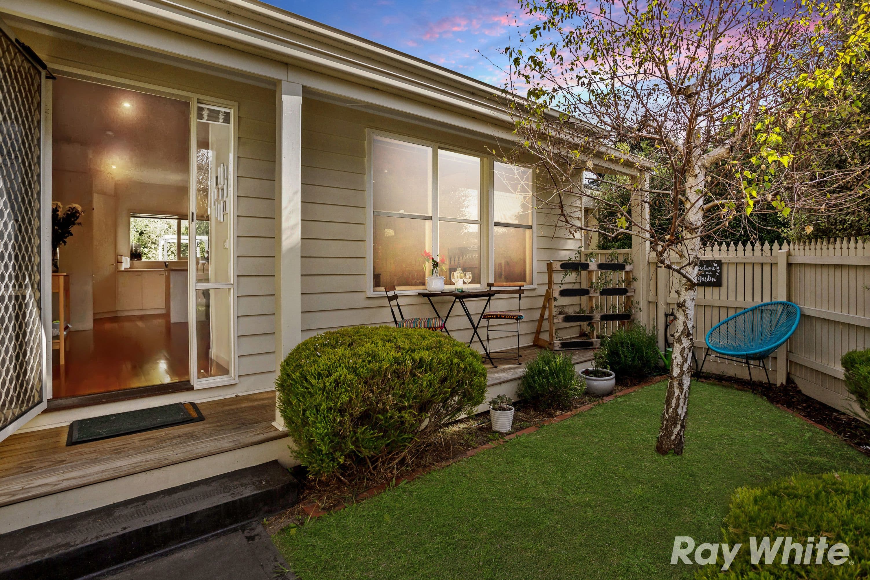 21B Hall Street, Cheltenham VIC 3192, Cheltenham - Thumbnail 2