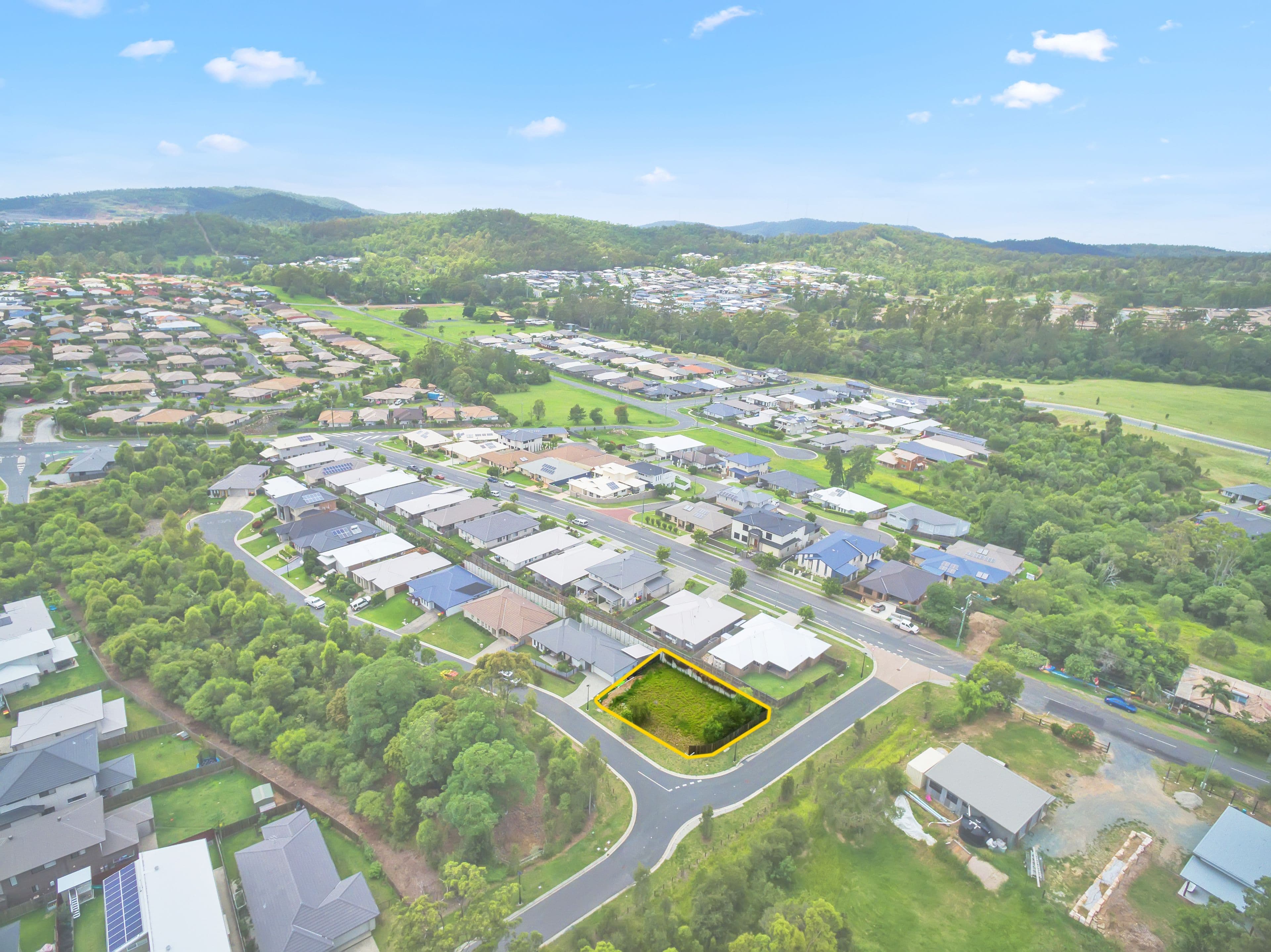 1 Flagstaff Place, Upper Kedron QLD 4055, Upper Kedron - Thumbnail 3