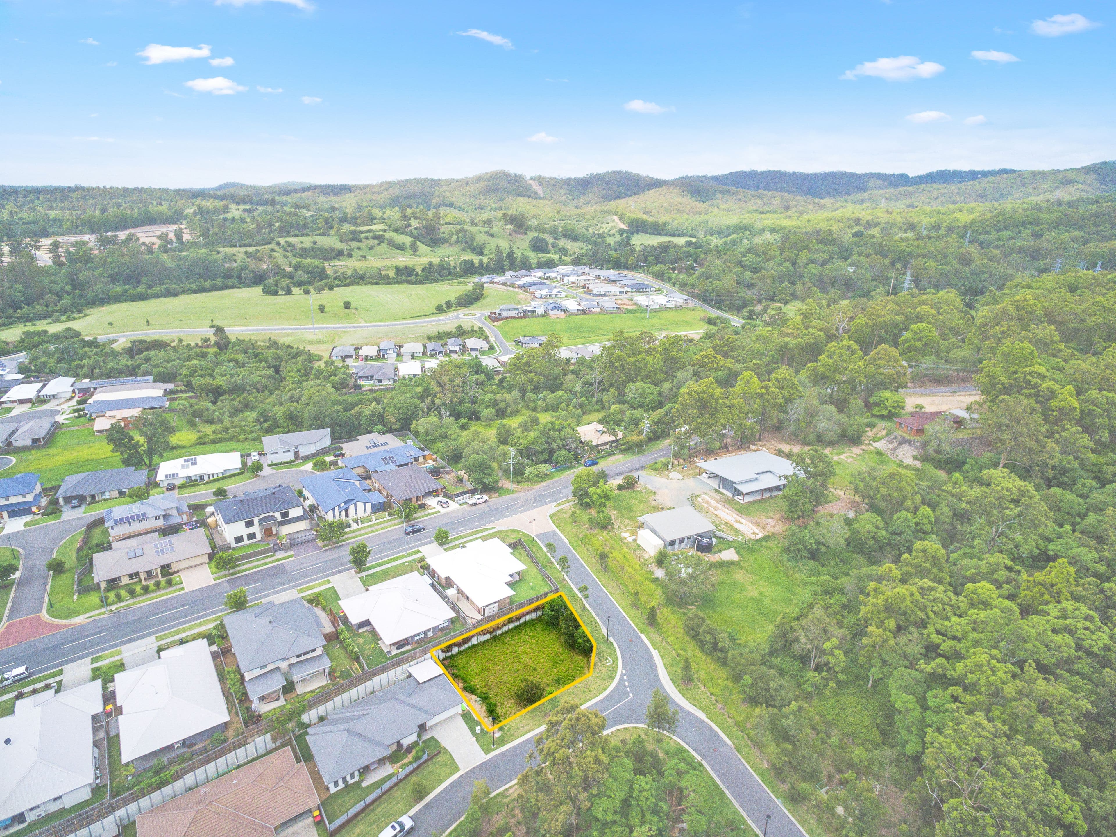 1 Flagstaff Place, Upper Kedron QLD 4055, Upper Kedron - Thumbnail 4