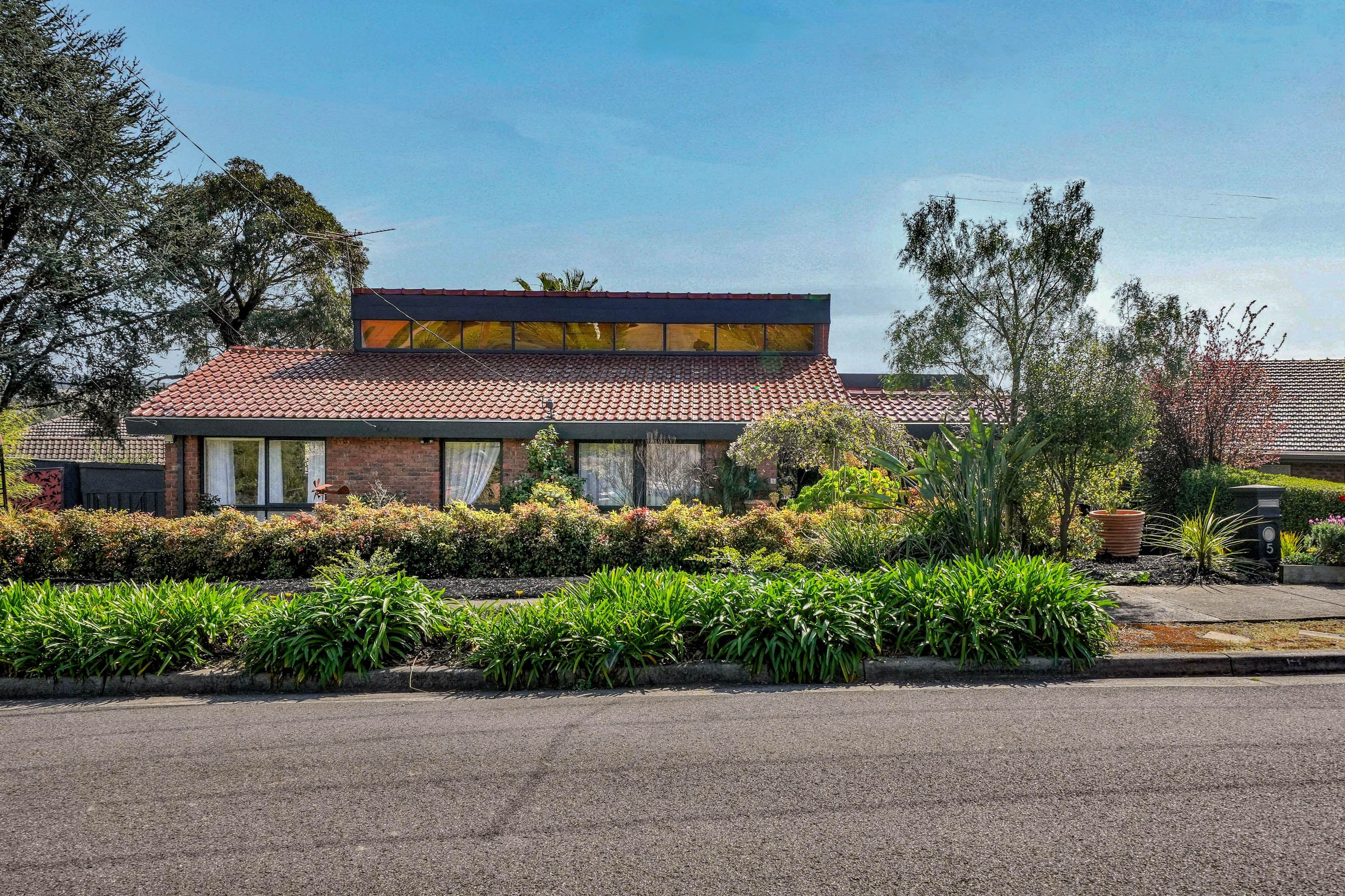 5 Van Court, Gladstone Park VIC 3043, Gladstone Park - Image 1