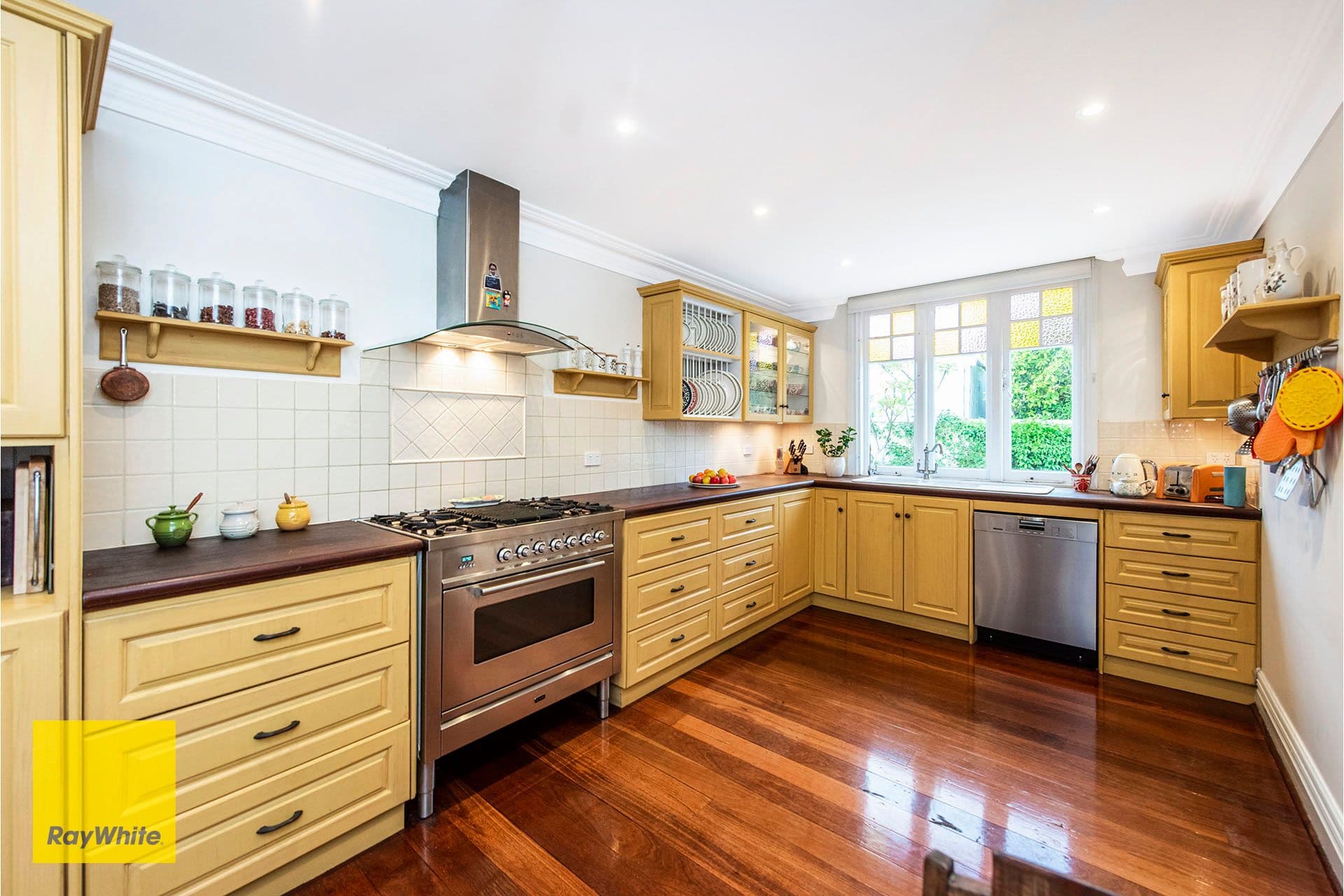 11 Berry Drive, Maida Vale WA 6057, Maida Vale - Thumbnail 8