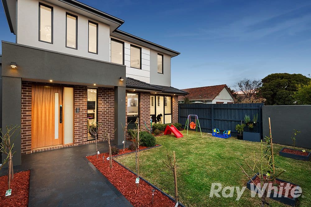 210 Cumberland Road, Pascoe Vale VIC 3044, Pascoe Vale - Thumbnail 2