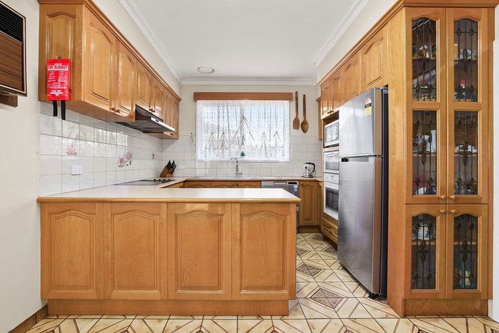 12 Parker Street, Werribee VIC 3030, Werribee - Thumbnail 4