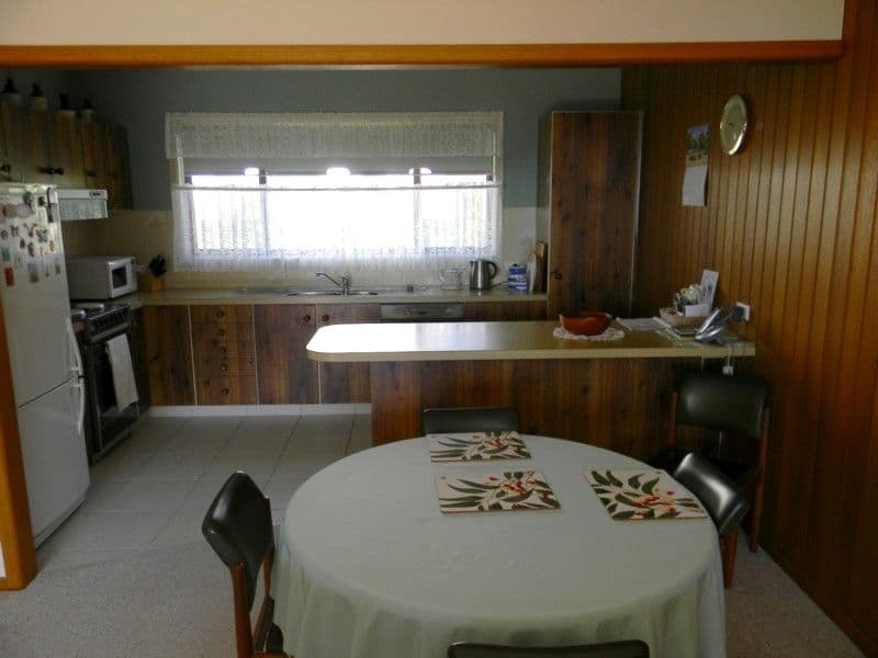 115 Tura Beach Drive, TURA BEACH NSW 2548, Tura Beach - Thumbnail 4